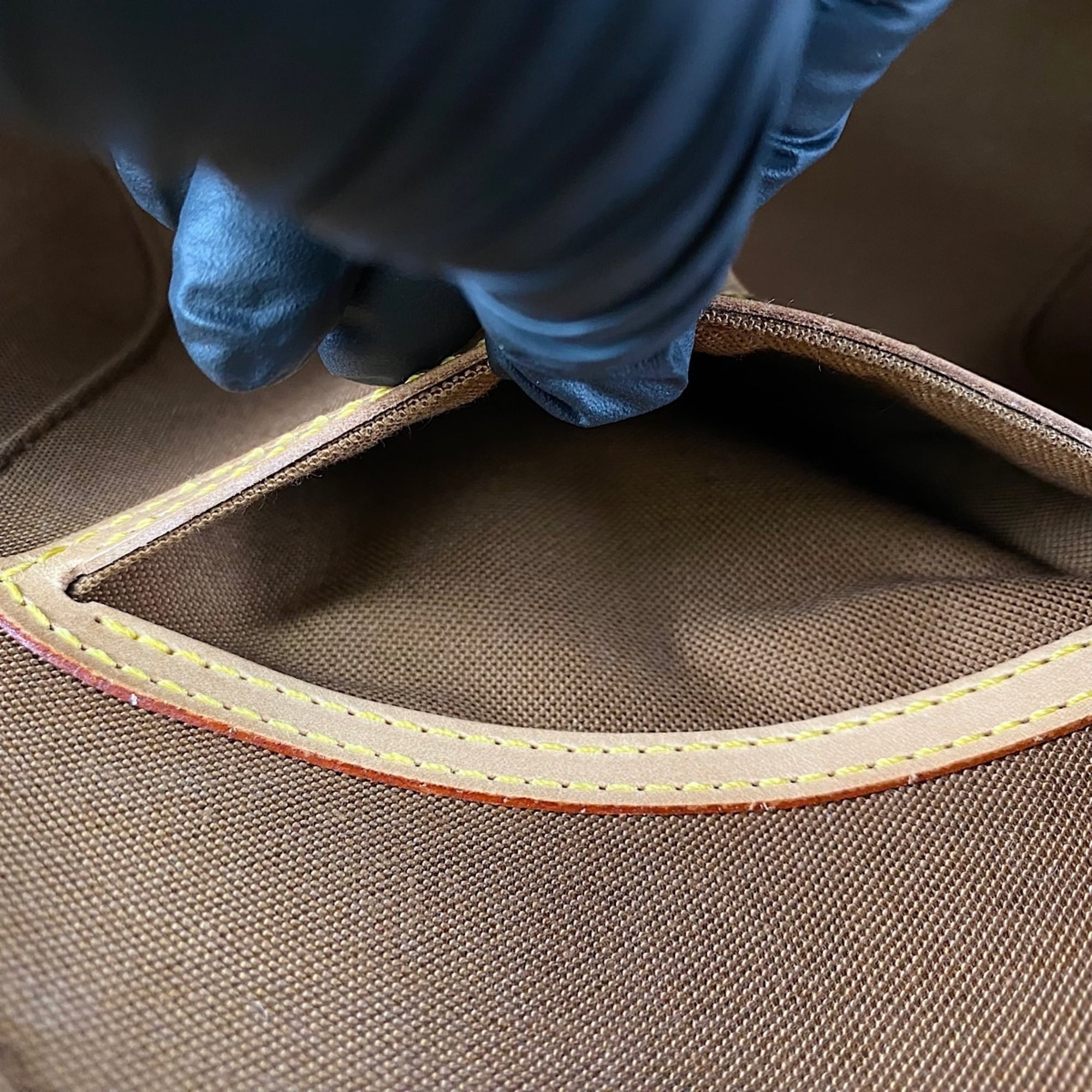 Louis Vuitton Monogram Brown Handbag (Pre-Owned)