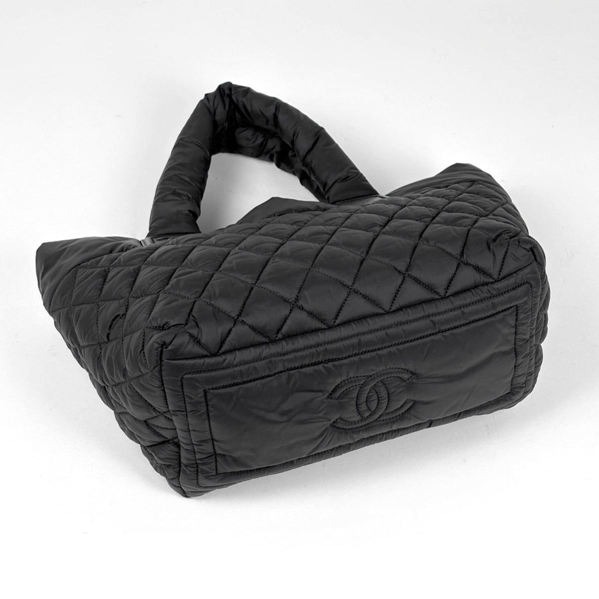 Chanel Black Nylon Leather Tote Bag (Pre-Owned)