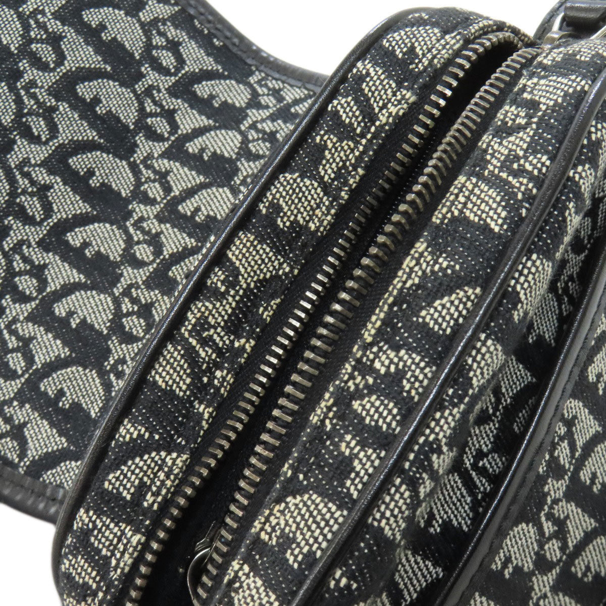 Christian Dior Trotter Black Canvas Shoulder Bag (Pre-Owned)