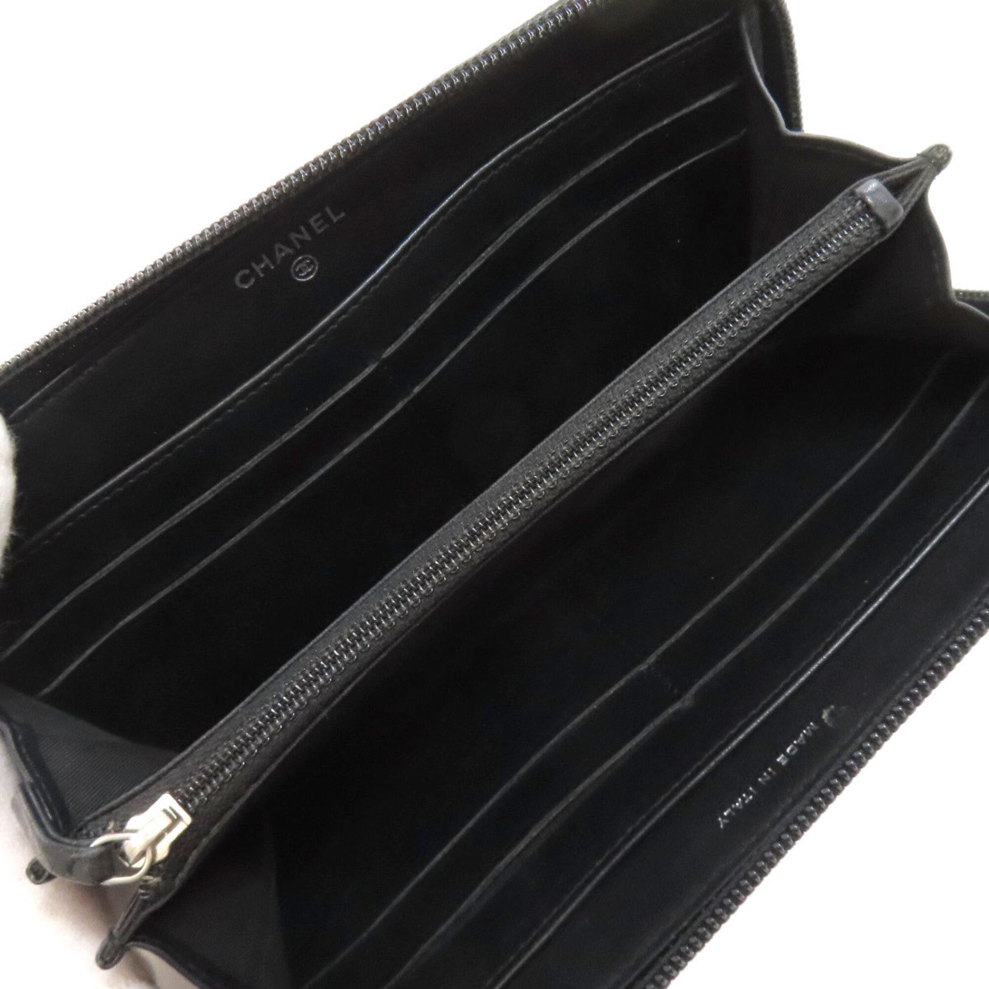 Chanel Black Leather Long Wallet (Bi-Fold) (Pre-Owned)
