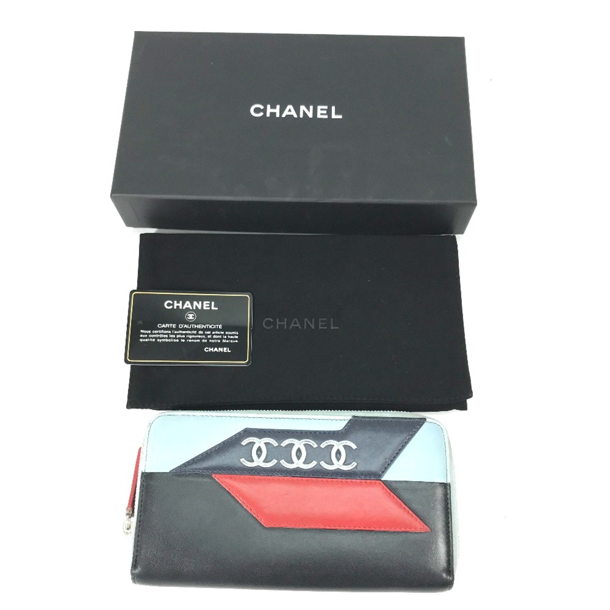 Chanel Black Leather Long Wallet (Bi-Fold) (Pre-Owned)