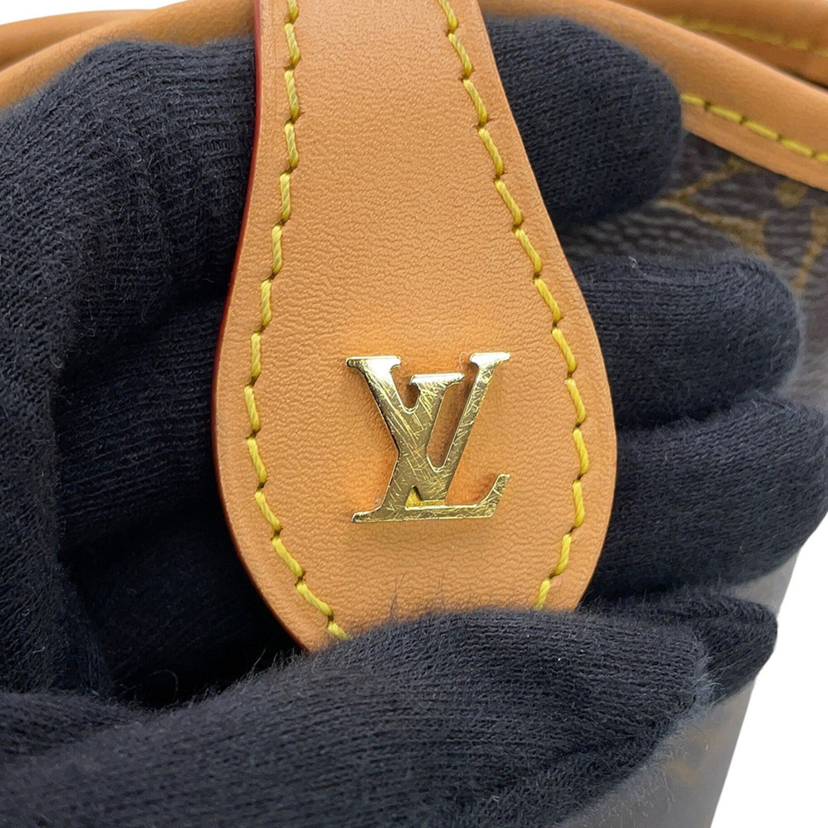 Louis Vuitton Monogram Brown Monogram Shoulder Bag (Pre-Owned)