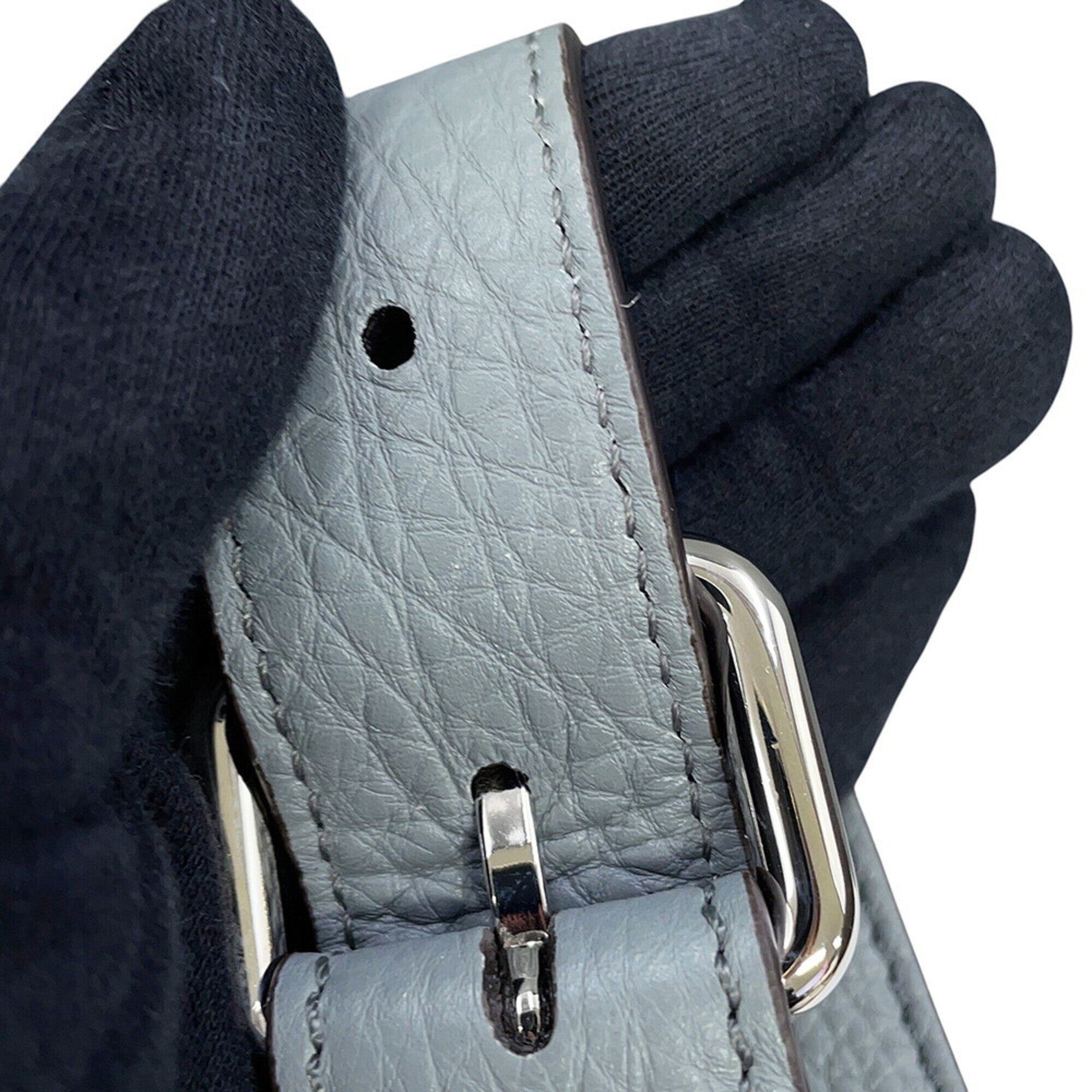 Fendi Gray Leather Handbag (Pre-Owned)