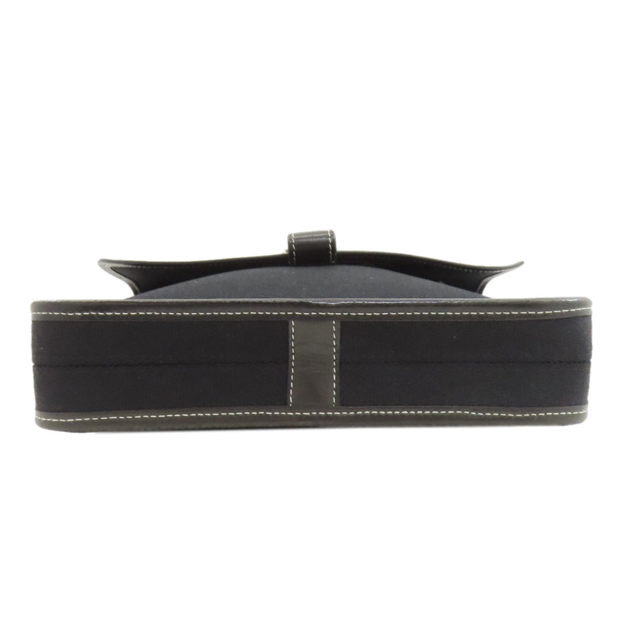 Hermes Black Handbag (Pre-Owned)