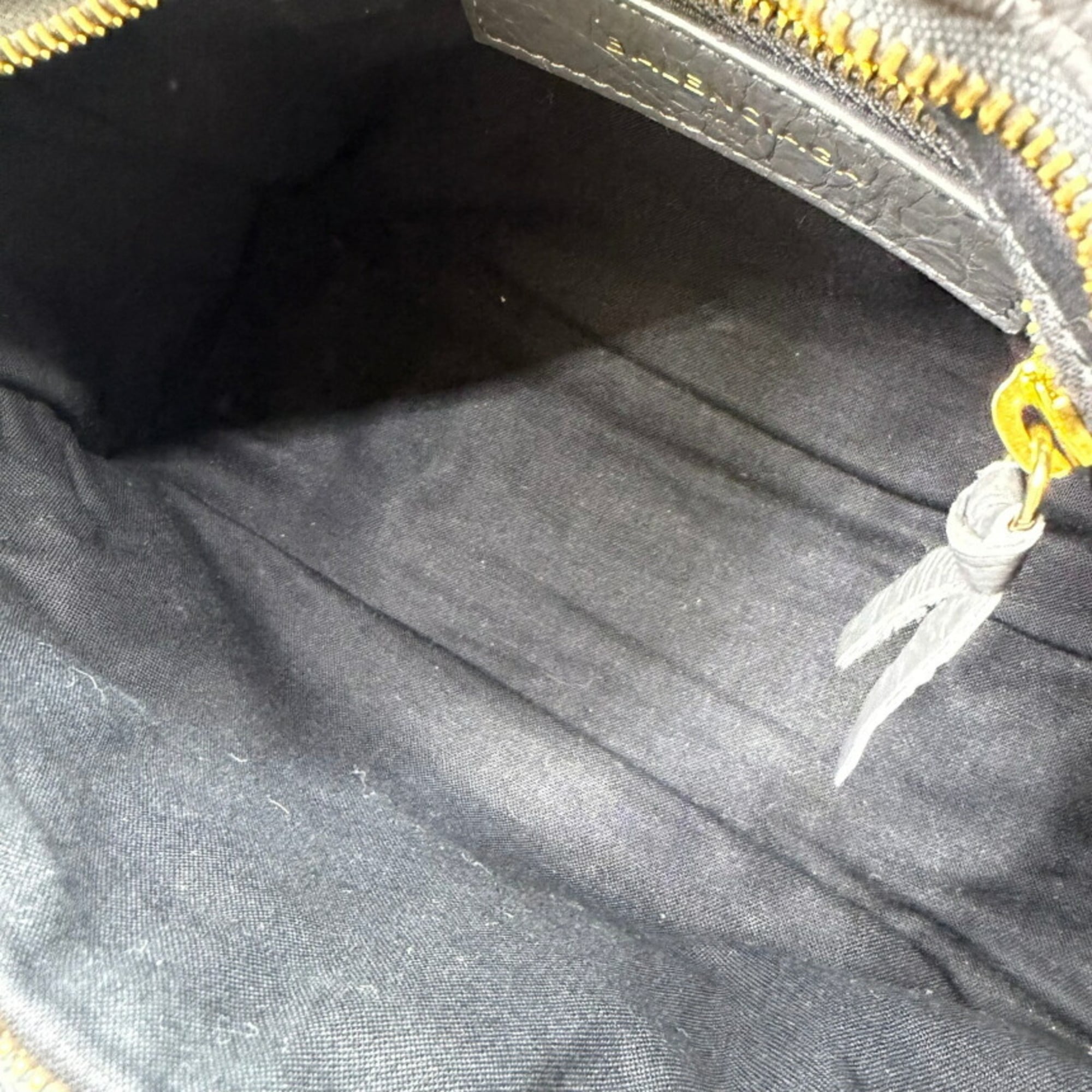 Balenciaga Gray Leather Handbag Shoulder Bag (Pre-Owned)