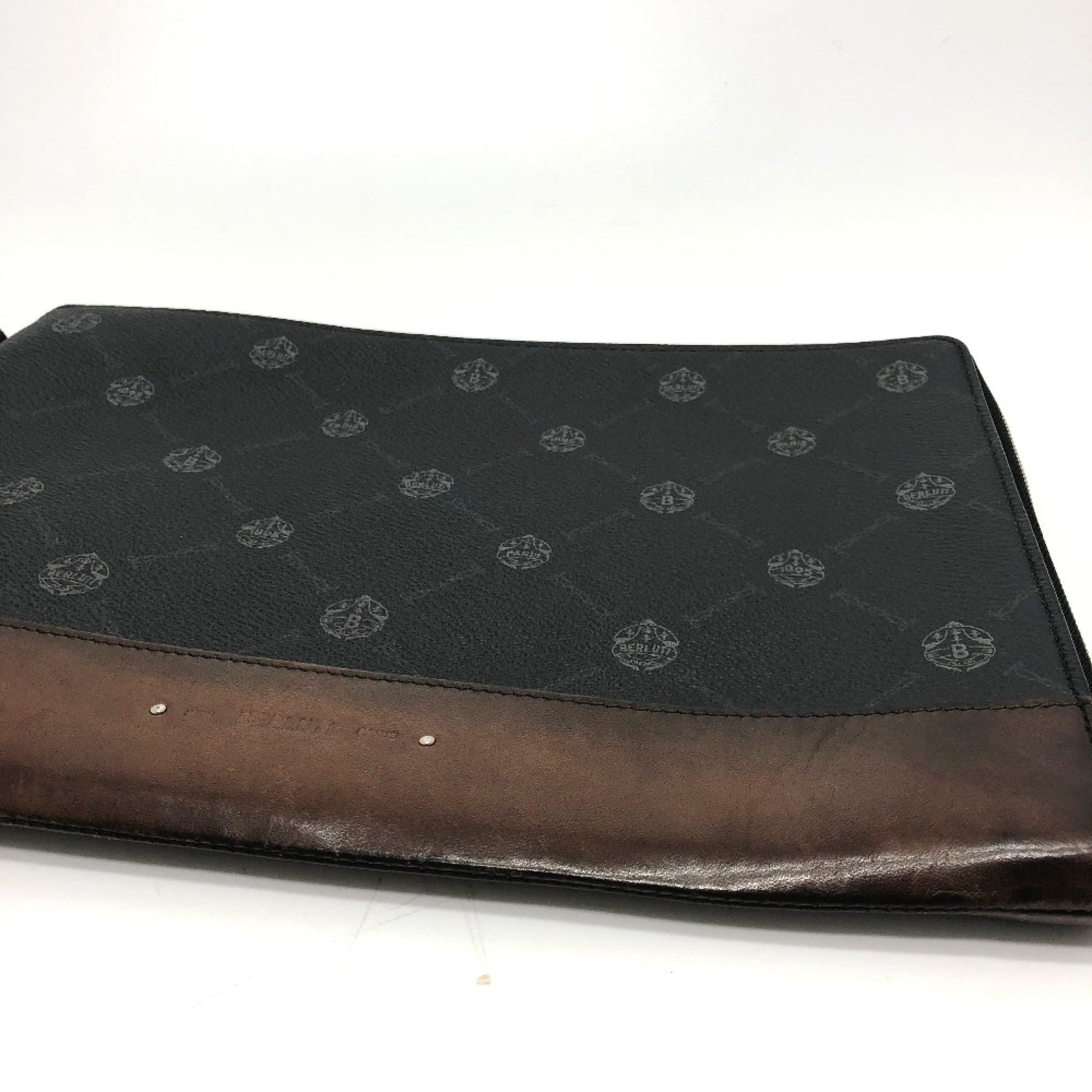 Berluti Black Leather Clutch Bag (Pre-Owned)