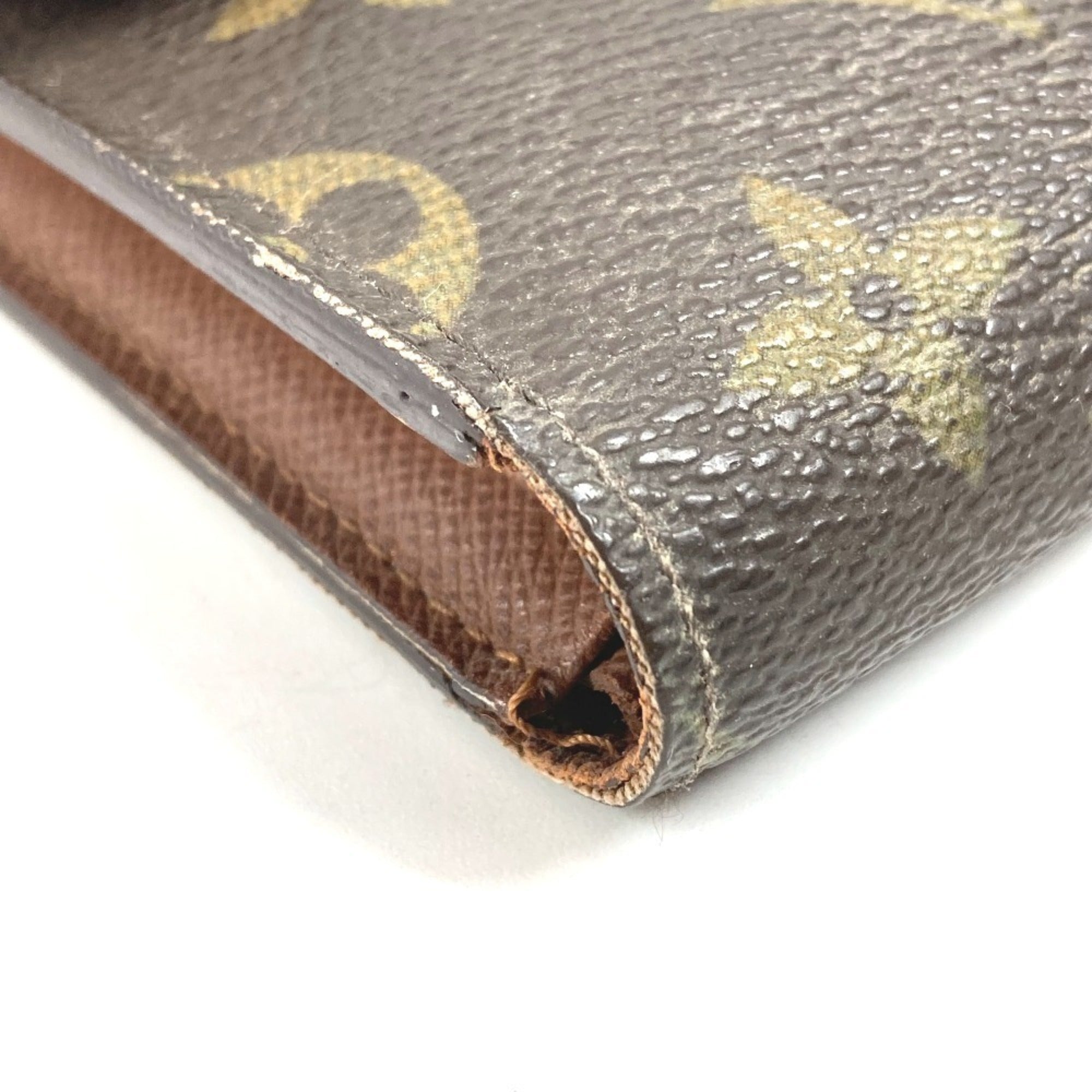 Louis Vuitton Monogram Brown Monogram Wallet (Tri-Fold) (Pre-Owned)