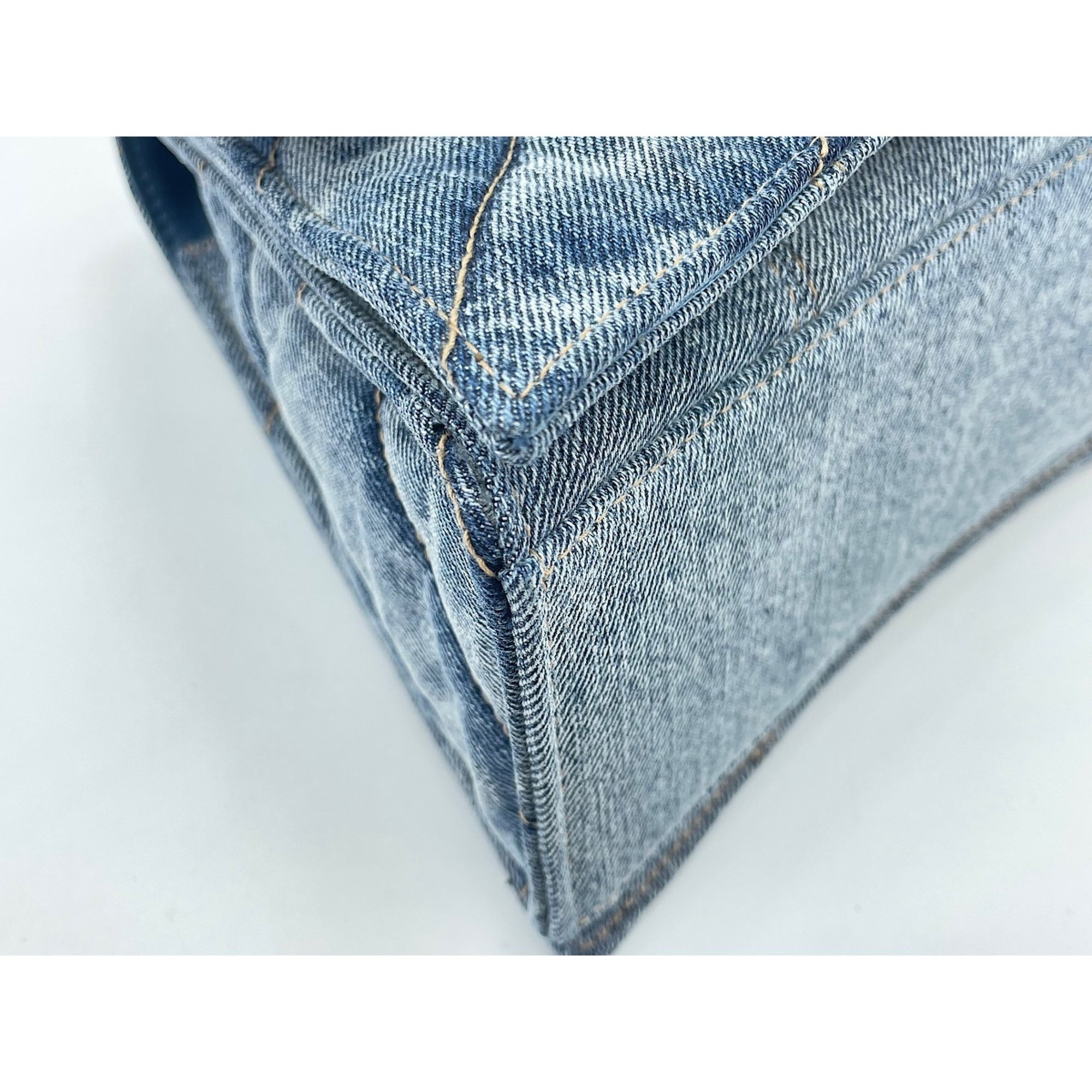 Balenciaga Blue Shoulder Bag (Pre-Owned)