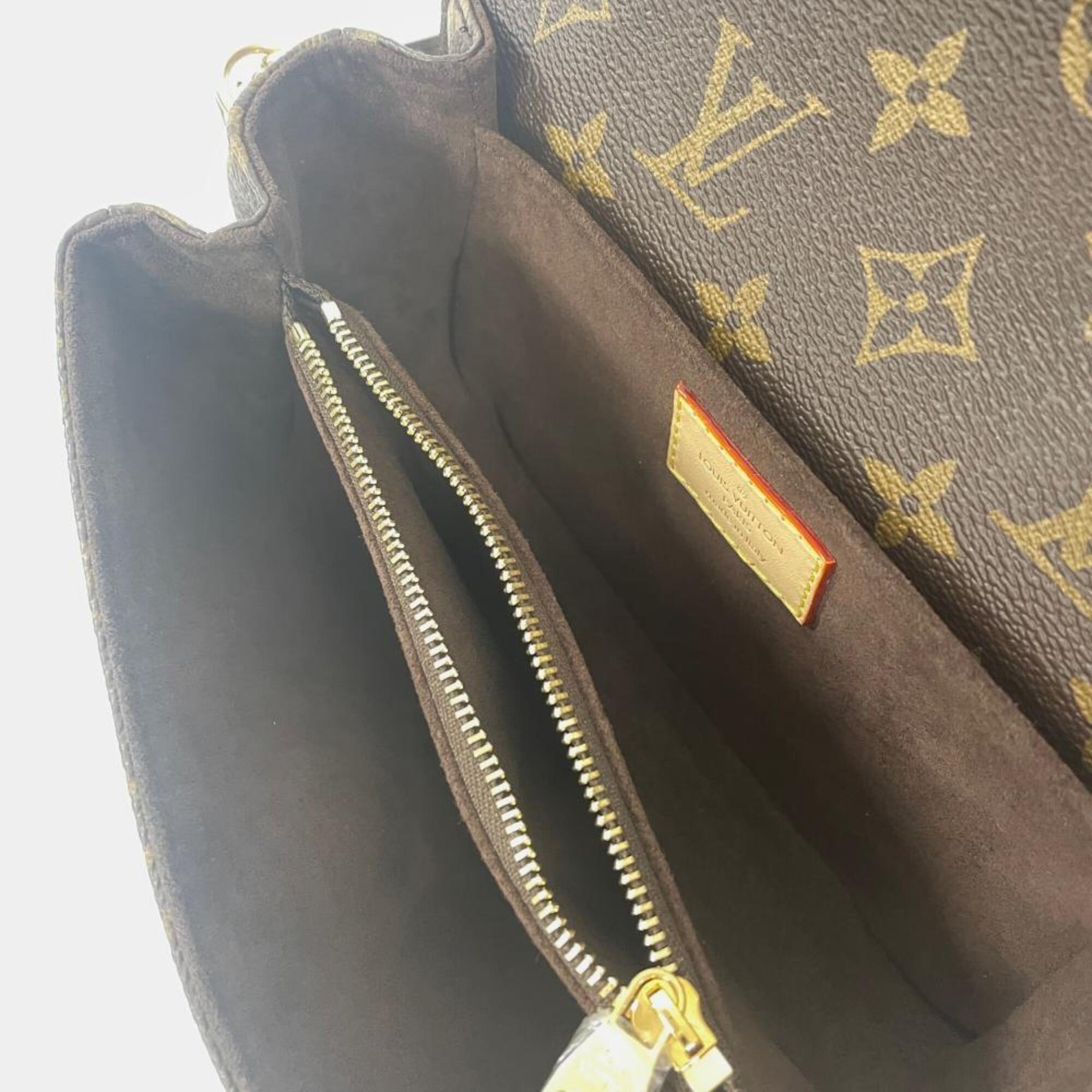 Louis Vuitton Monogram Brown Monogram Pochette Shoulder Bag (Pre-Owned)