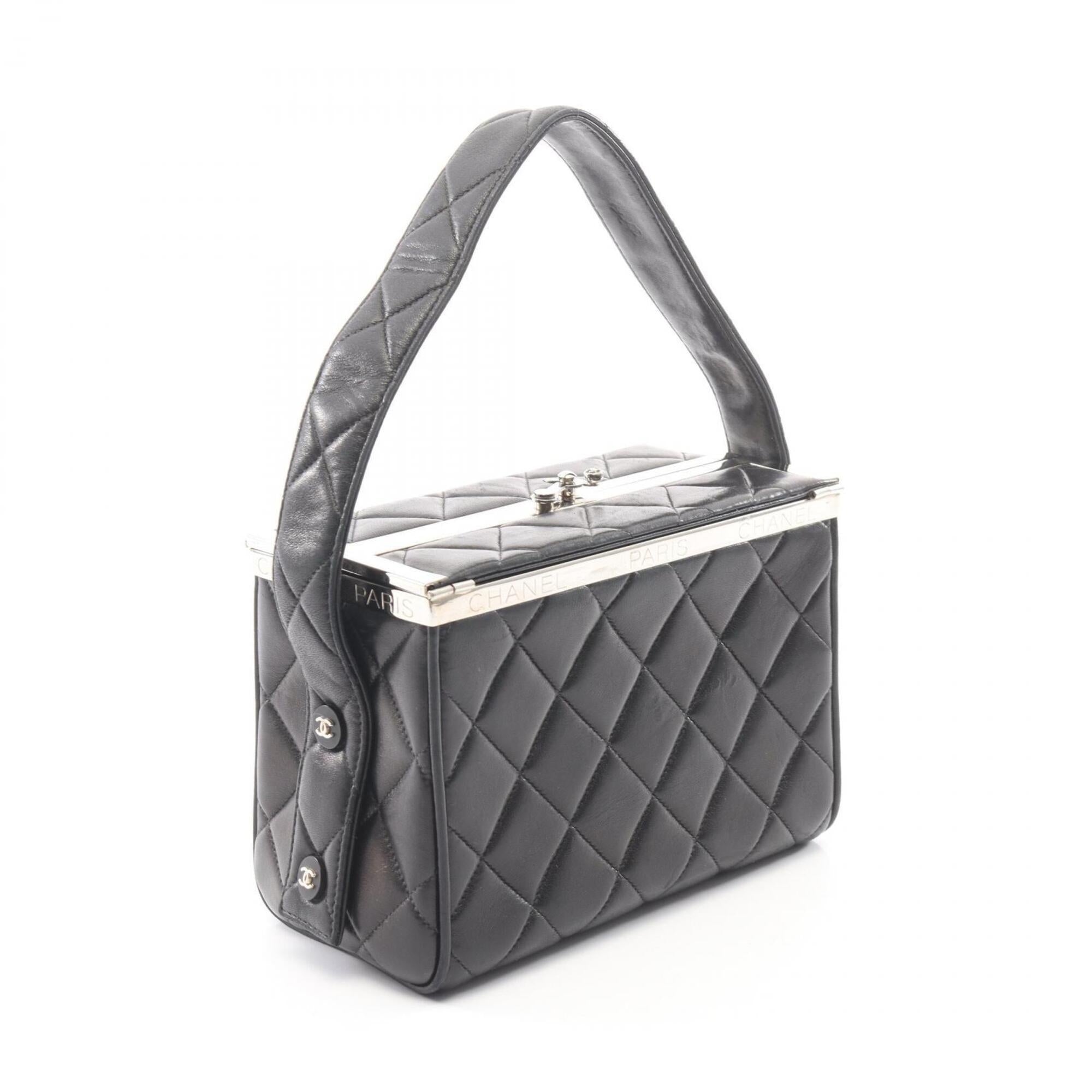 Chanel Black Leather Handbag (Pre-Owned)