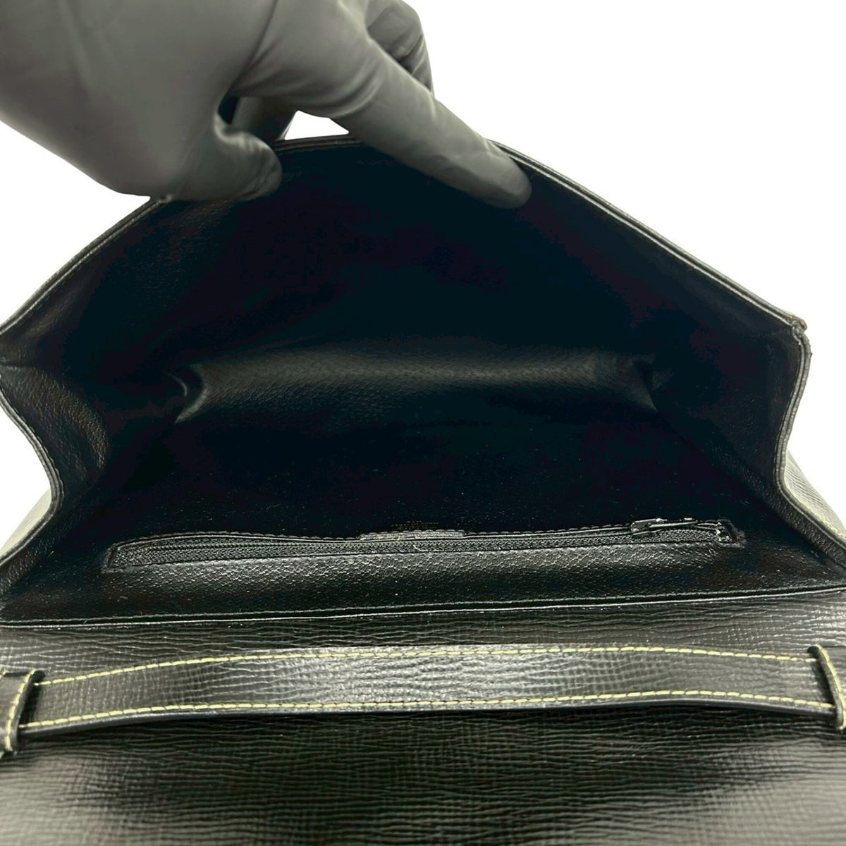 Celine Black Leather Pochette Shoulder Bag (Pre-Owned)