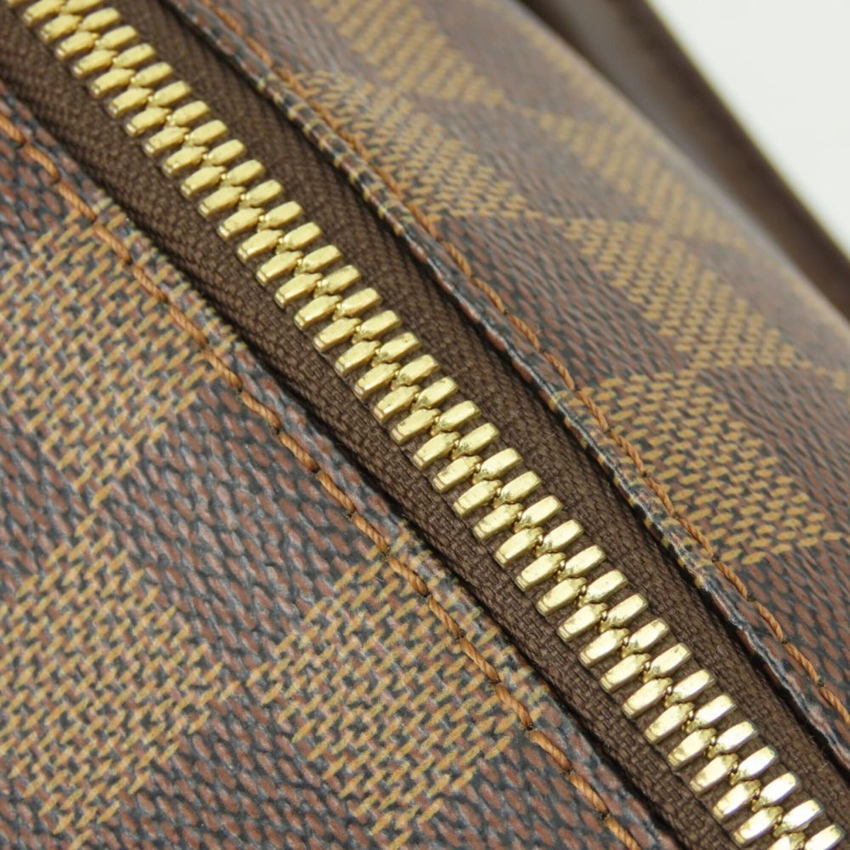 Louis Vuitton Damier Brown Damier Canvas Handbag (Pre-Owned)