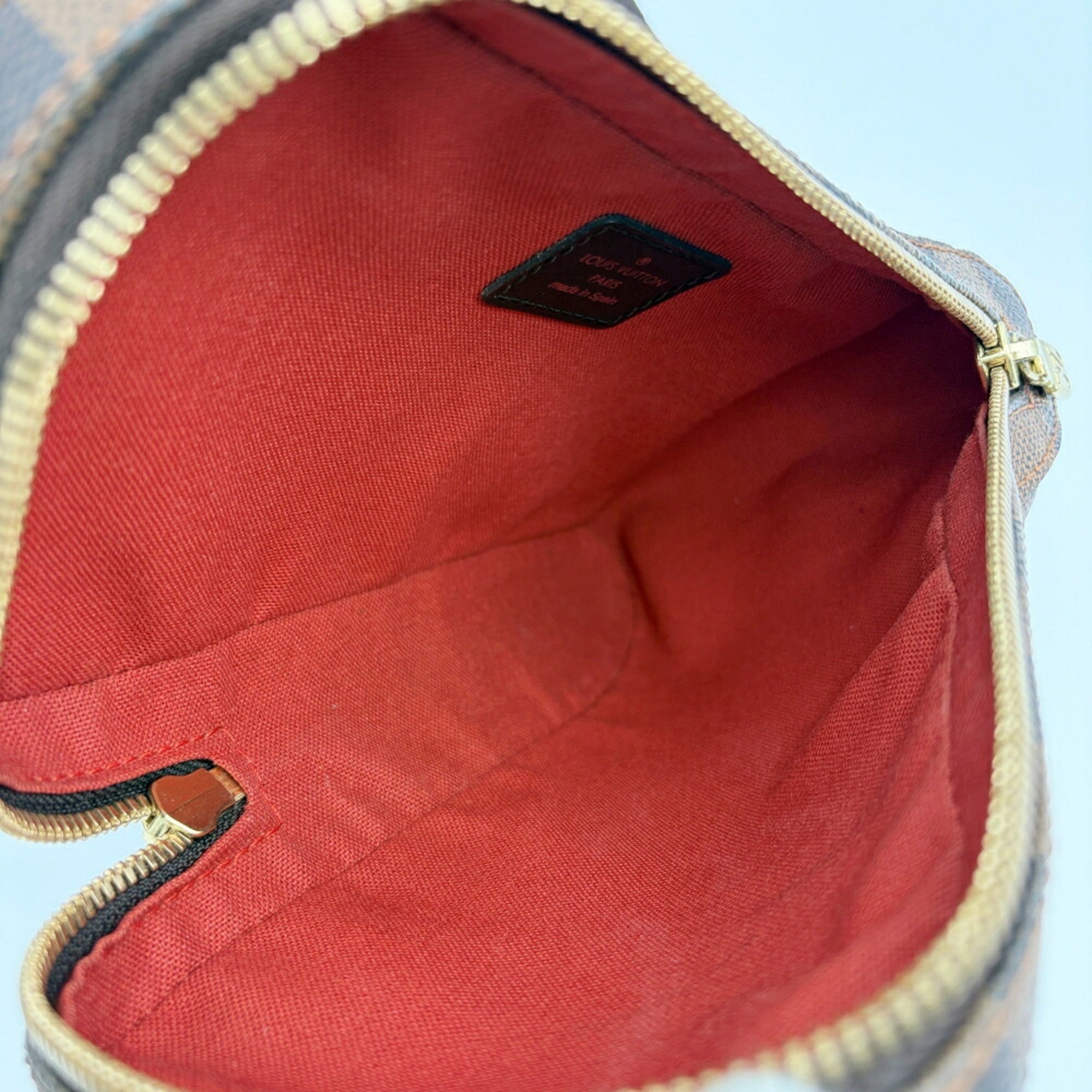 Louis Vuitton Damier Canvas Ebene Pvc Canvas Pouch Sling Bag (Pre-Owned)