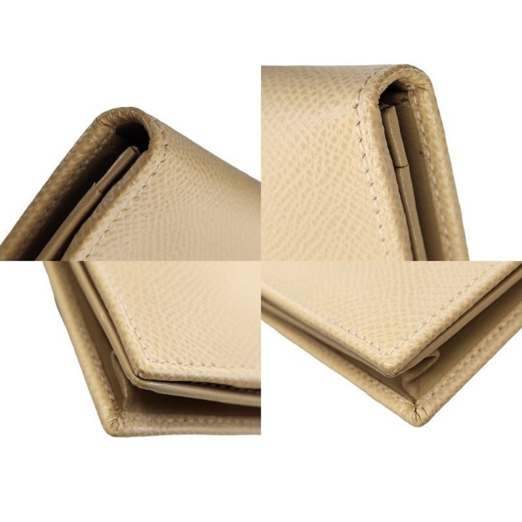 Bvlgari Beige Leather Long Wallet (Bi-Fold) (Pre-Owned)