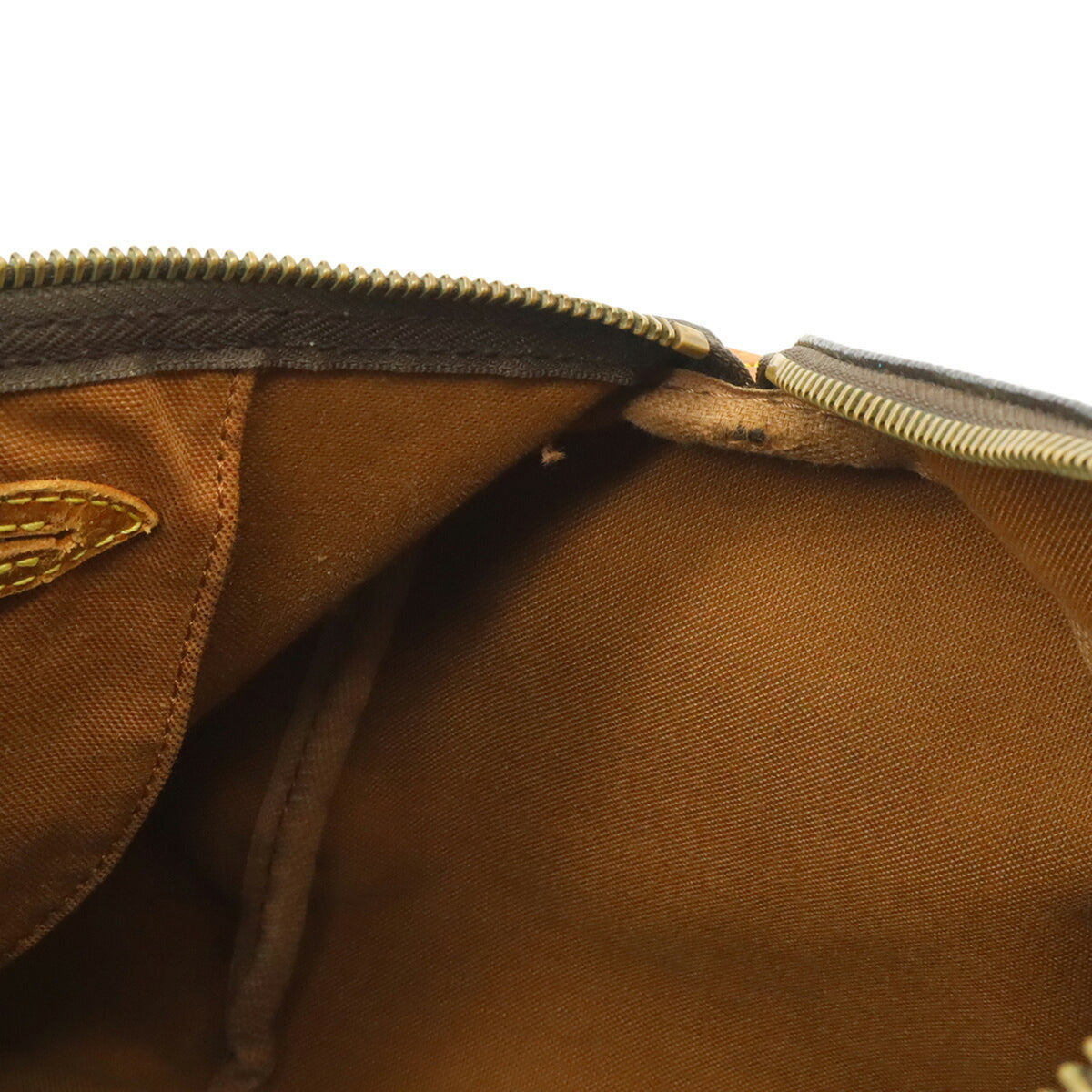Louis Vuitton Brown Monogram Monogram Handbag (Pre-Owned)