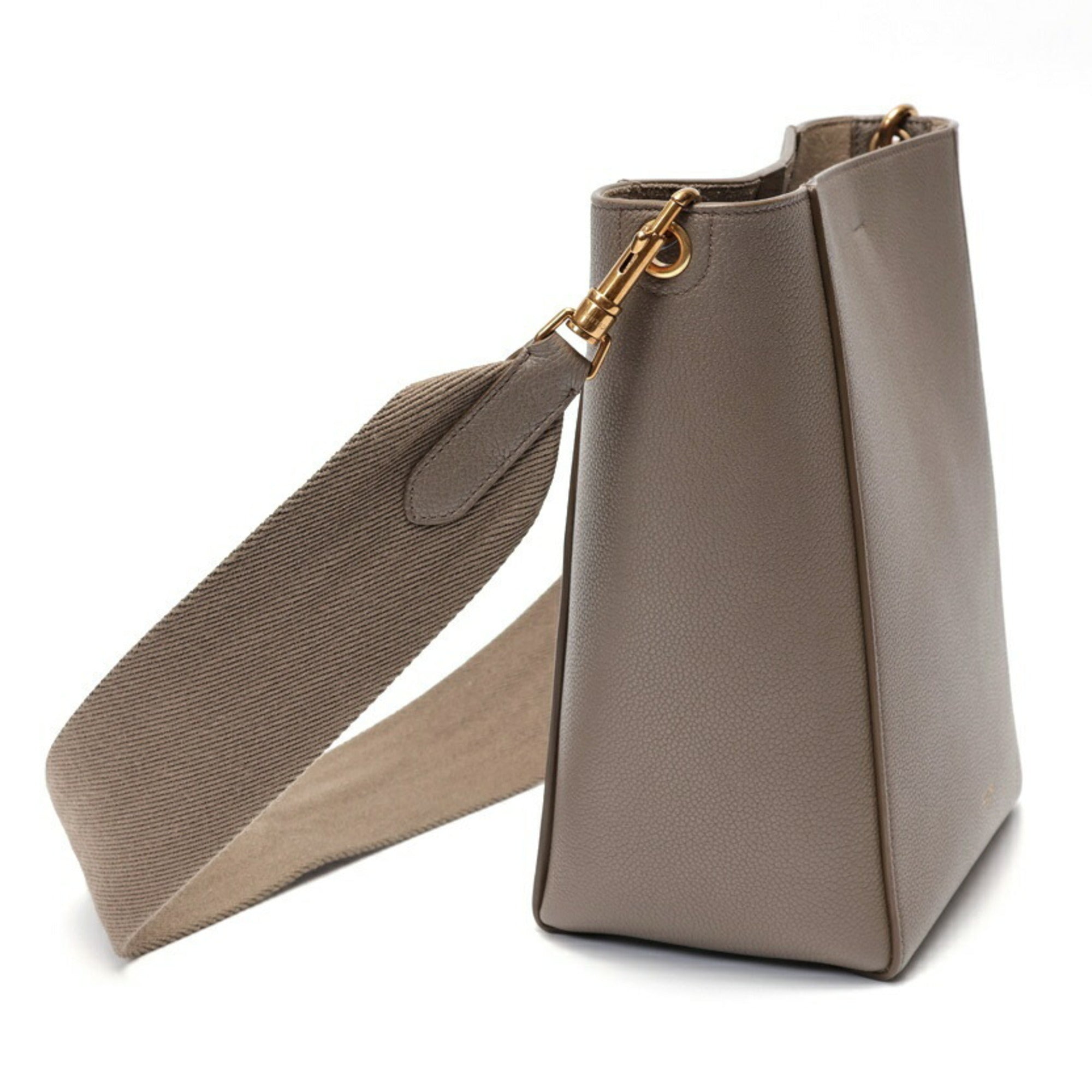 Celine Grayish Leather Shoulder Bag (Pre-Owned)