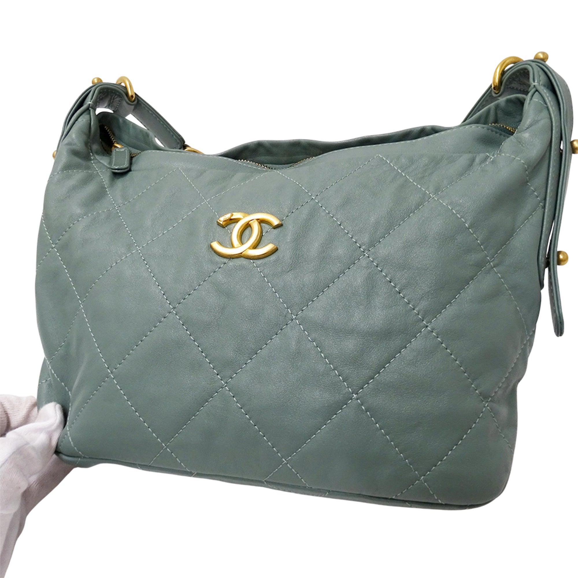 Chanel Green Leather Handbag Shoulder Bag (Pre-Owned)