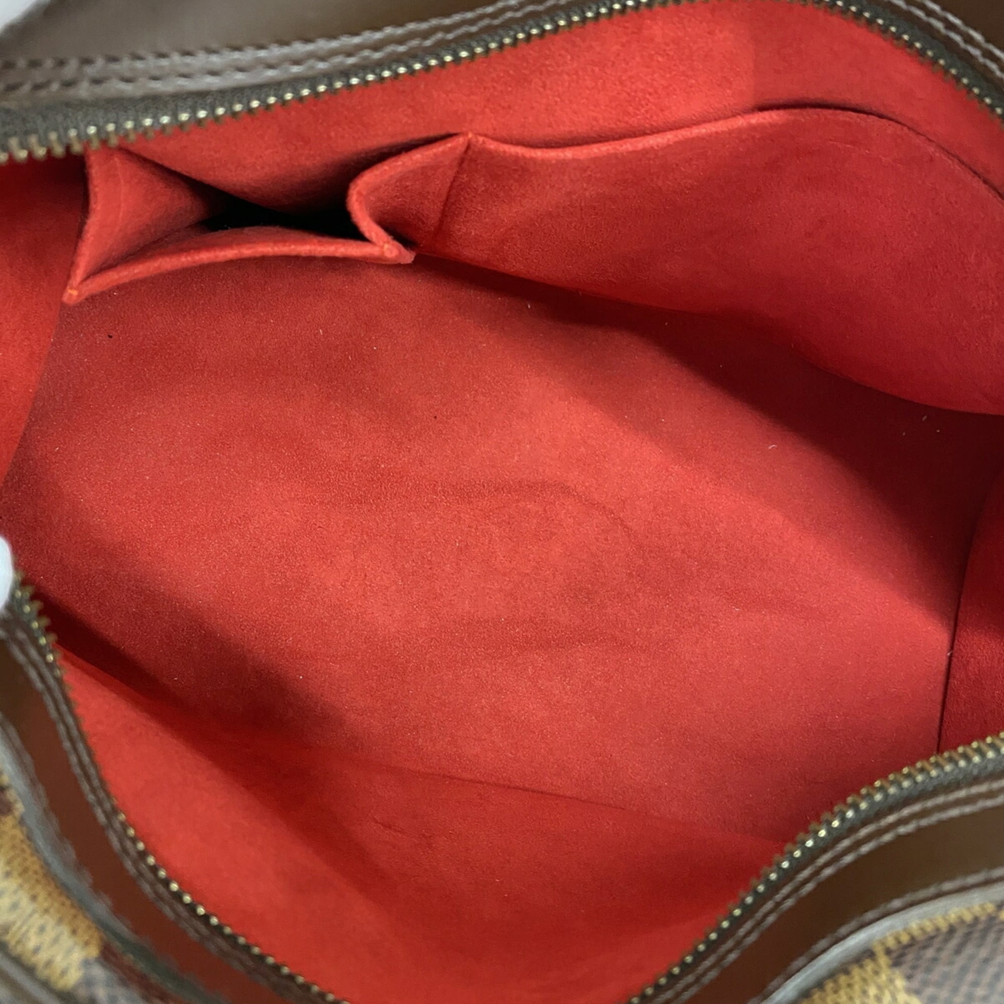 Louis Vuitton Ebene Handbag (Pre-Owned)