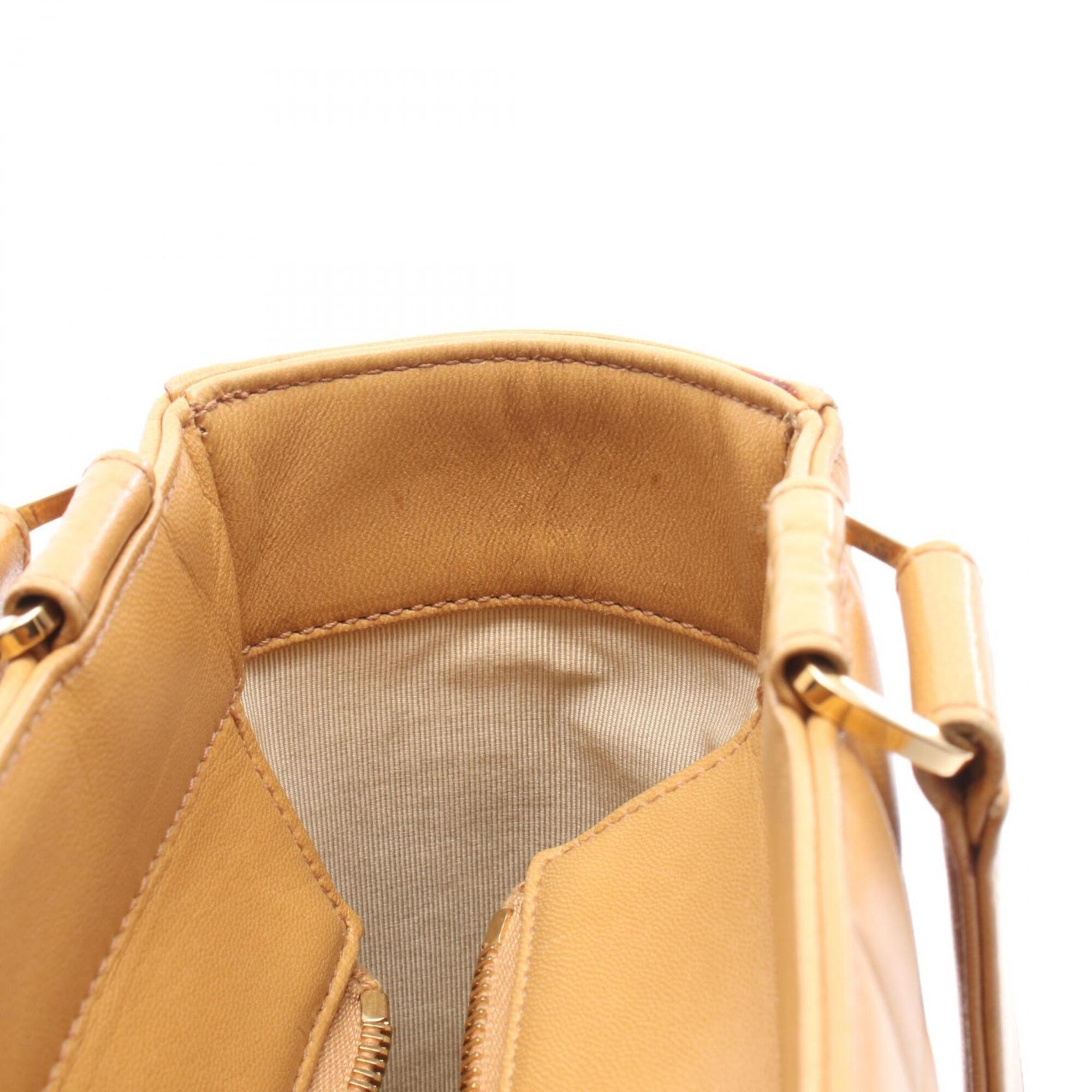 Chanel Beige Leather Handbag Tote Bag (Pre-Owned)