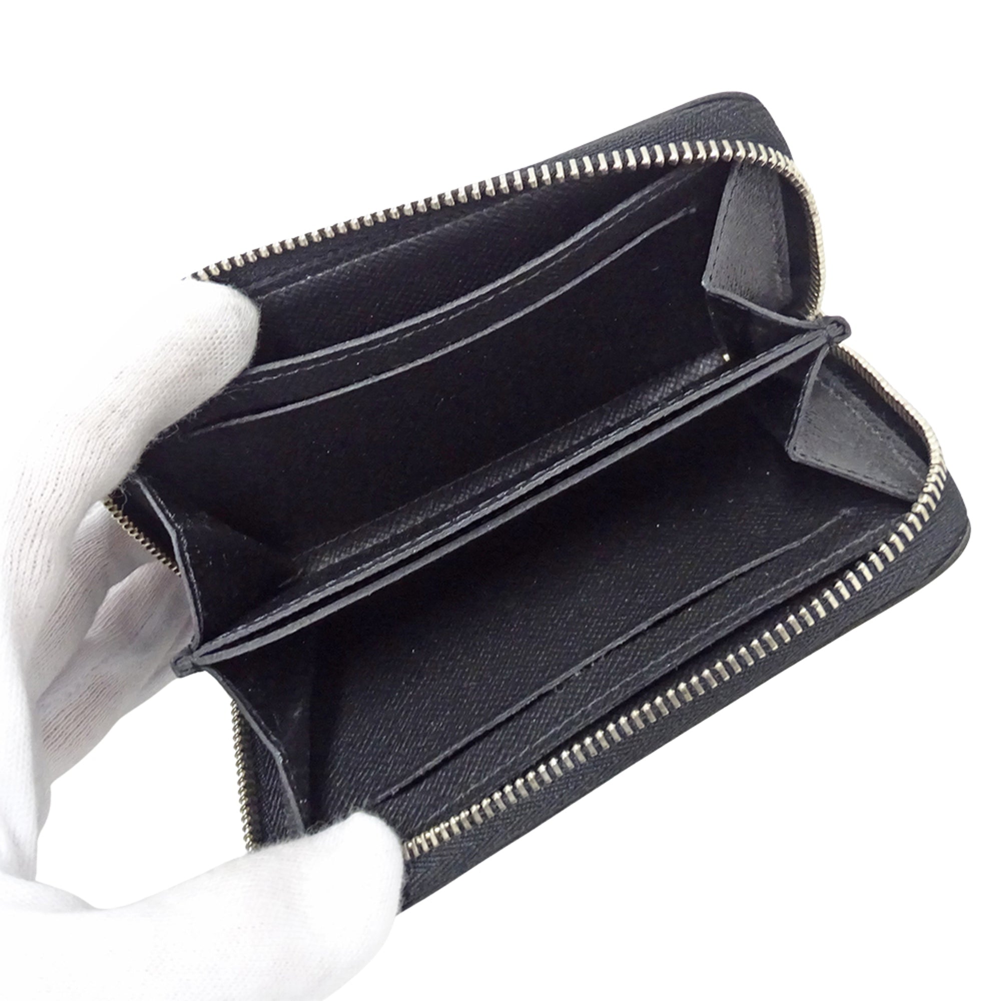 Louis Vuitton Ardoise Taiga Leather Coin Purse/Coin Case (Pre-Owned)