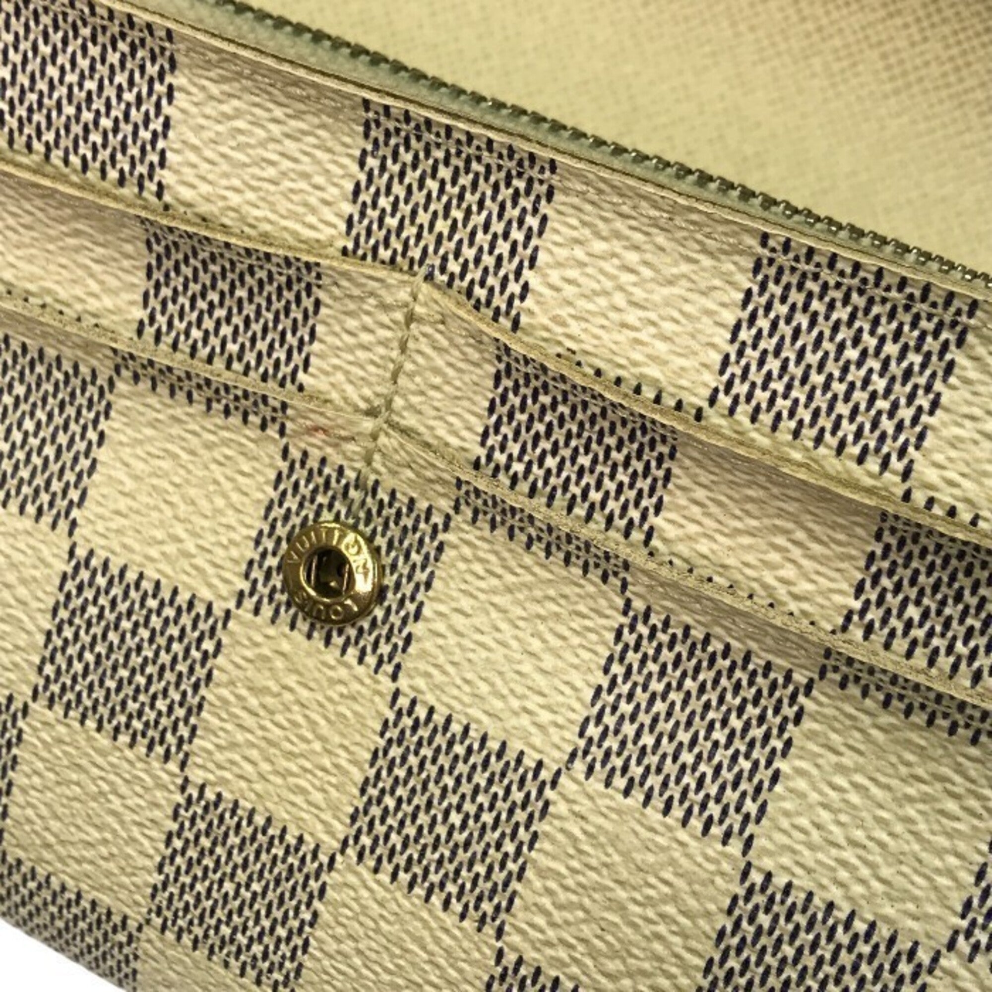 Louis Vuitton White Damier Azur Long Wallet (Tri-Fold) (Pre-Owned)