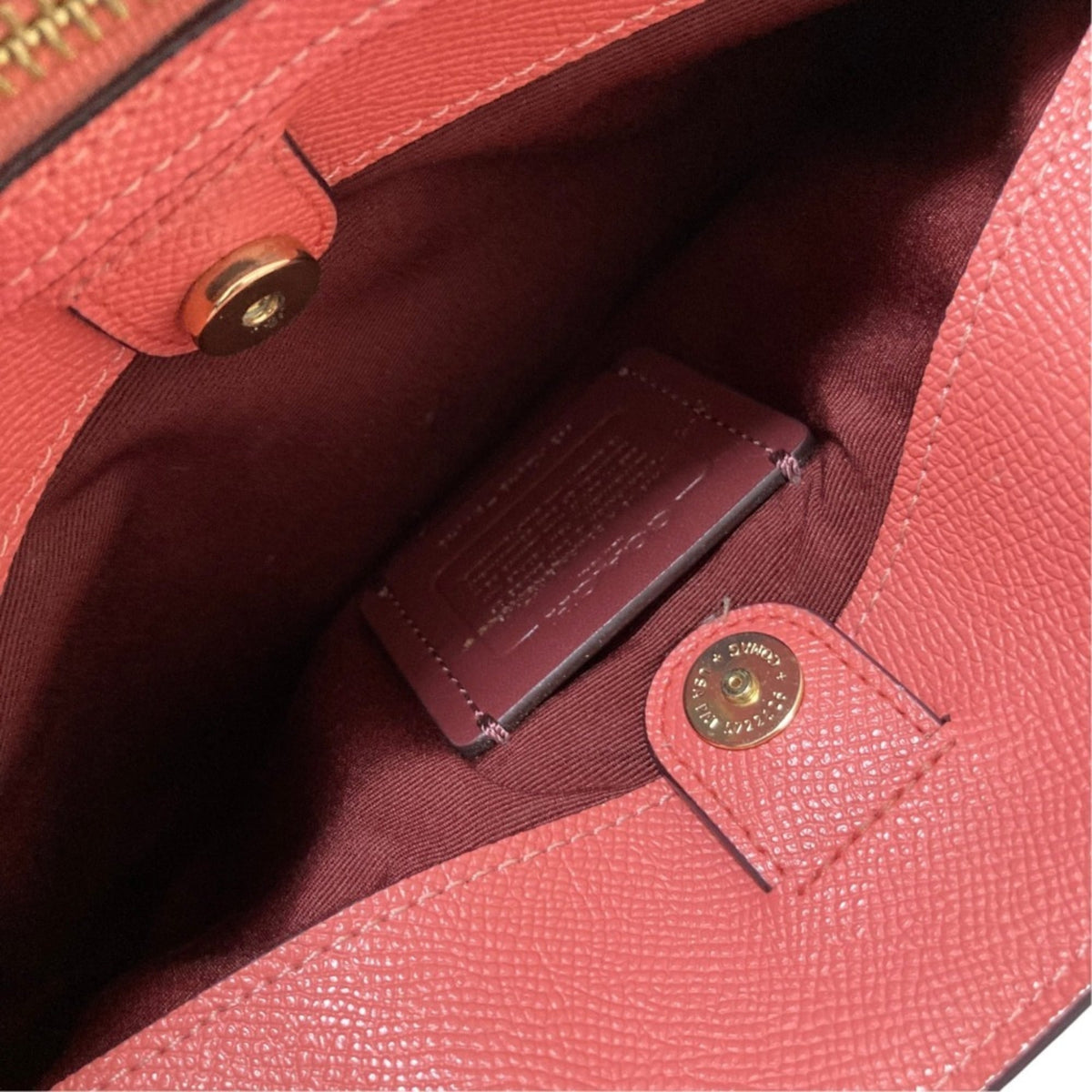 Coach Pink Leather Handbag (Pre-Owned)