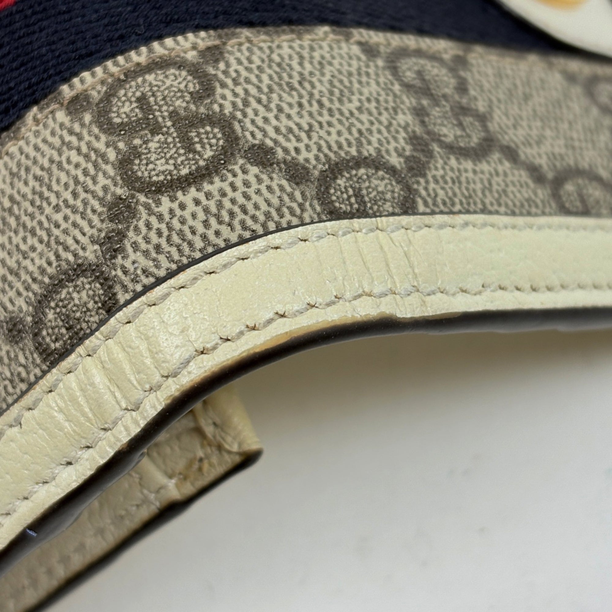 Gucci Beige Gg Supreme Wallet (Bi-Fold) (Pre-Owned)