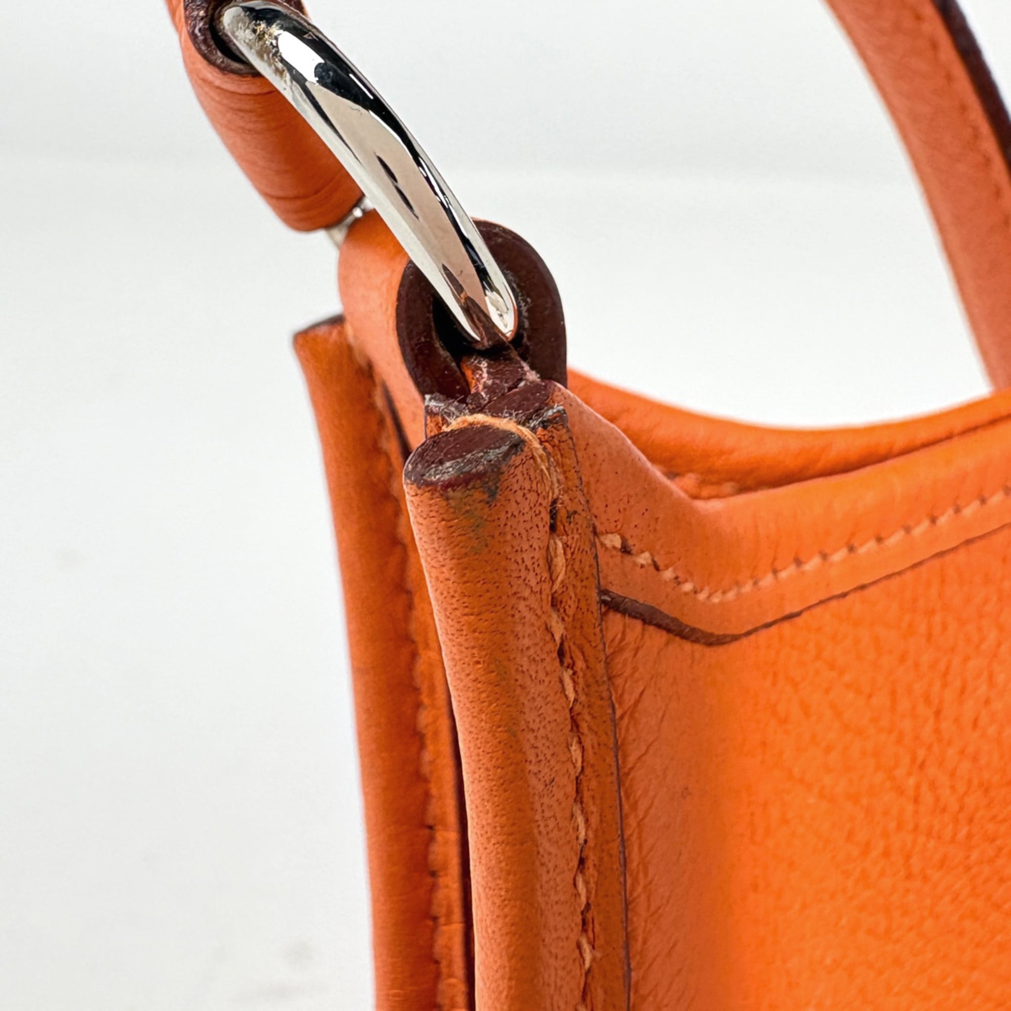 Hermes Evelyne Orange Taurillon Clemence Leather Pochette Shoulder Bag (Pre-Owned)