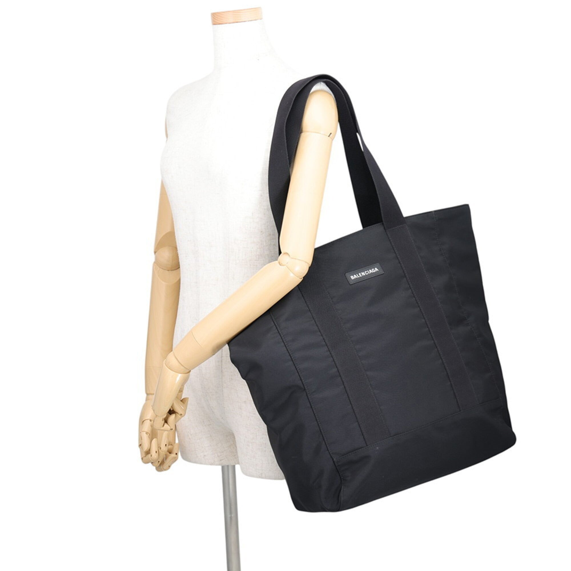 Balenciaga Black Nylon Tote Bag (Pre-Owned)