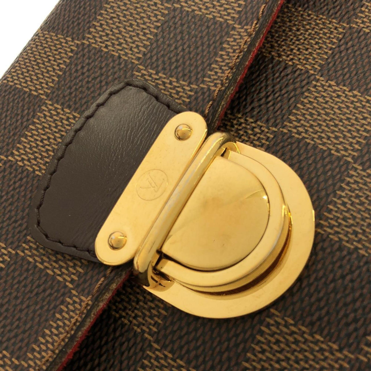 Louis Vuitton Brown Coated Canvas Shoulder Bag (Pre-Owned)