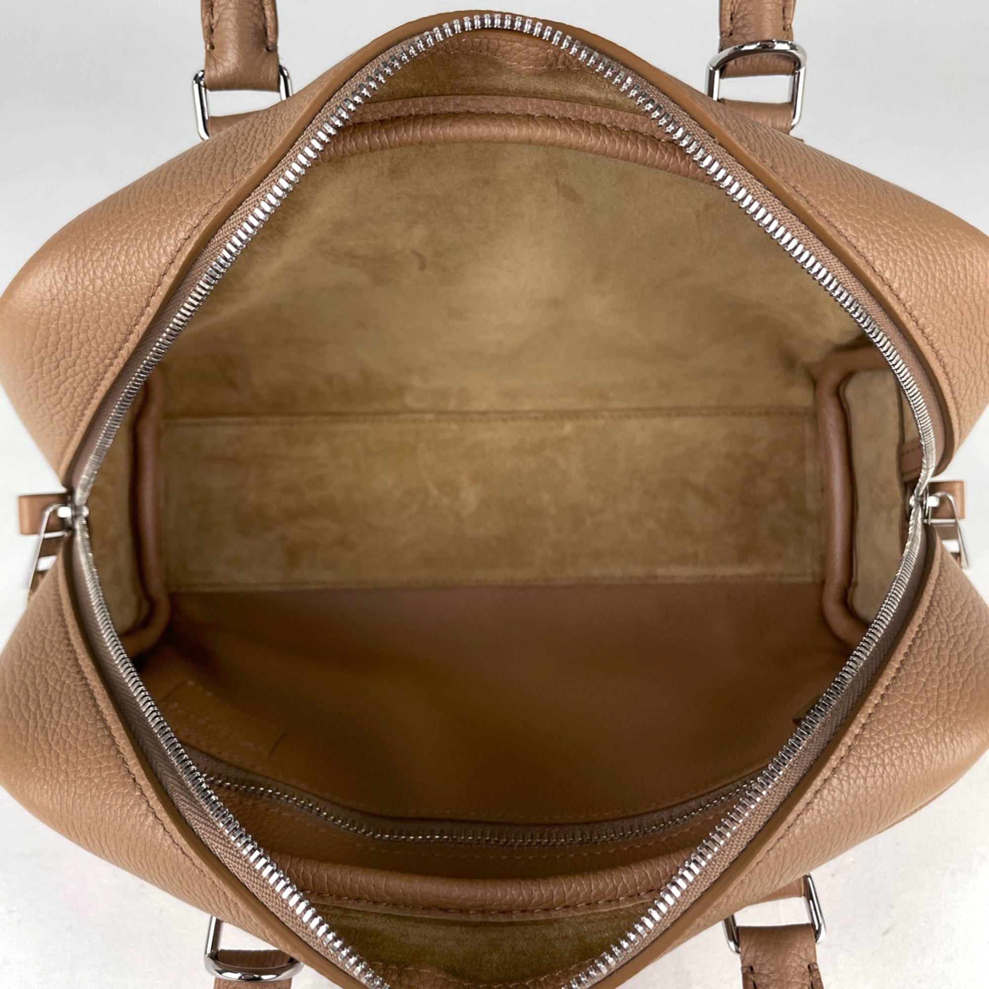 Loewe Brown Leather Handbag (Pre-Owned)