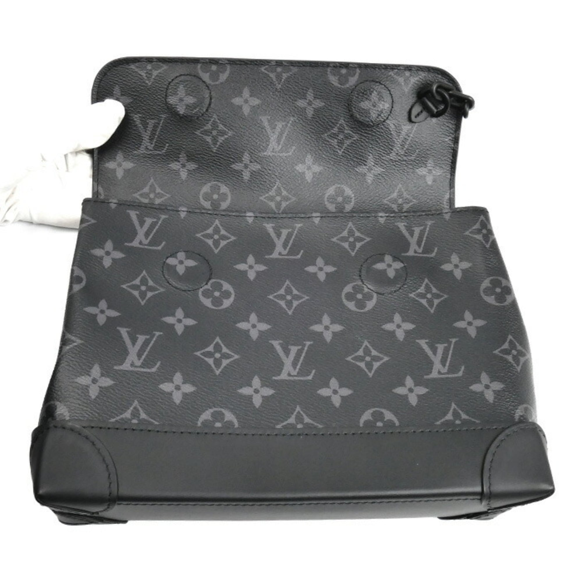 Louis Vuitton Black Monogram Eclipse Monogram Eclipse Shoulder Bag (Pre-Owned)