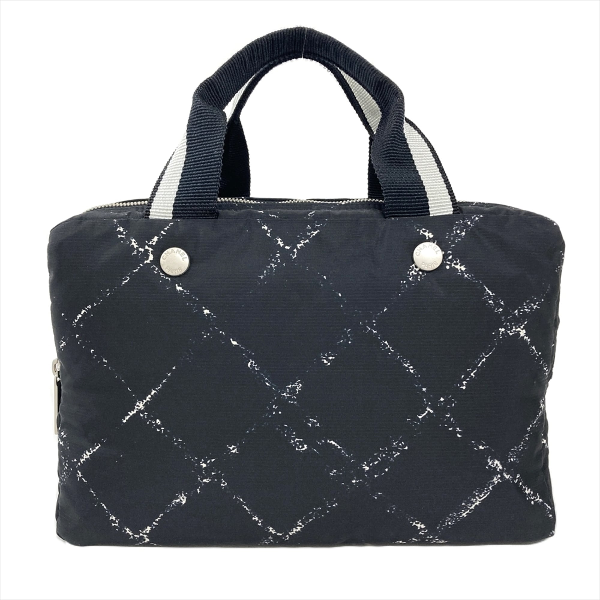 Chanel New Travel Line Black Nylon Handbag (Pre-Owned)