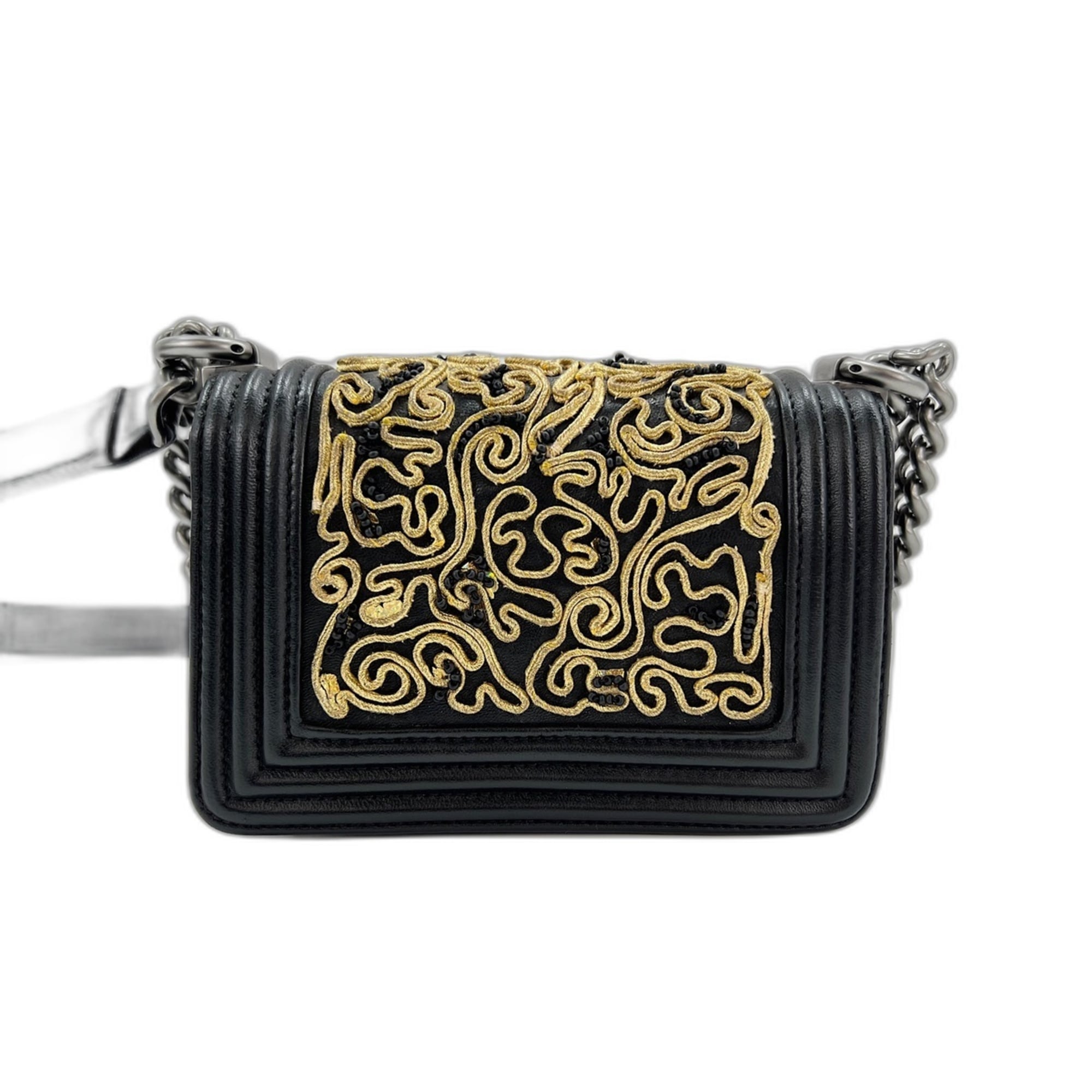 Chanel Black Leather Shoulder Bag (Pre-Owned)