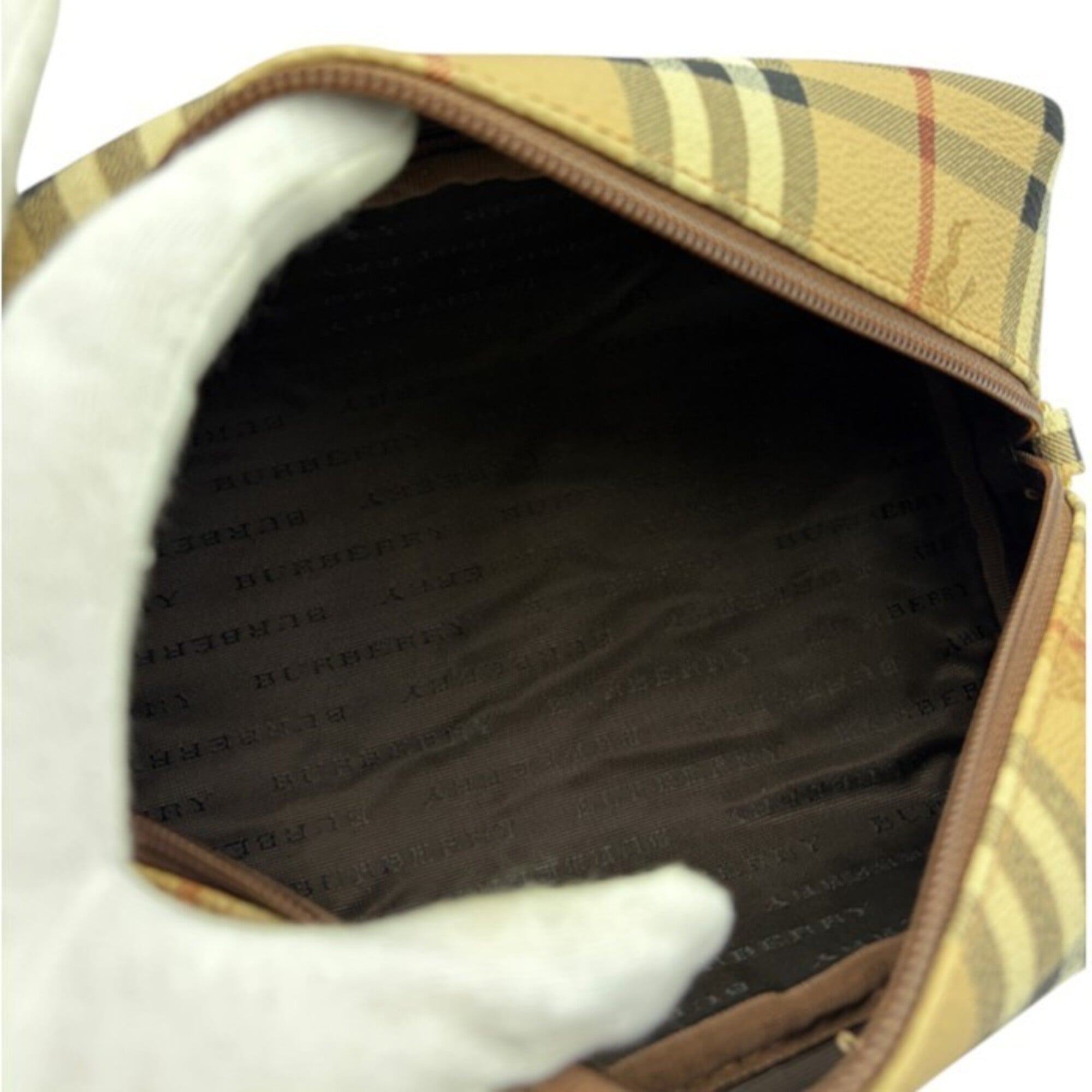Burberry Beige Pouch (Pre-Owned)
