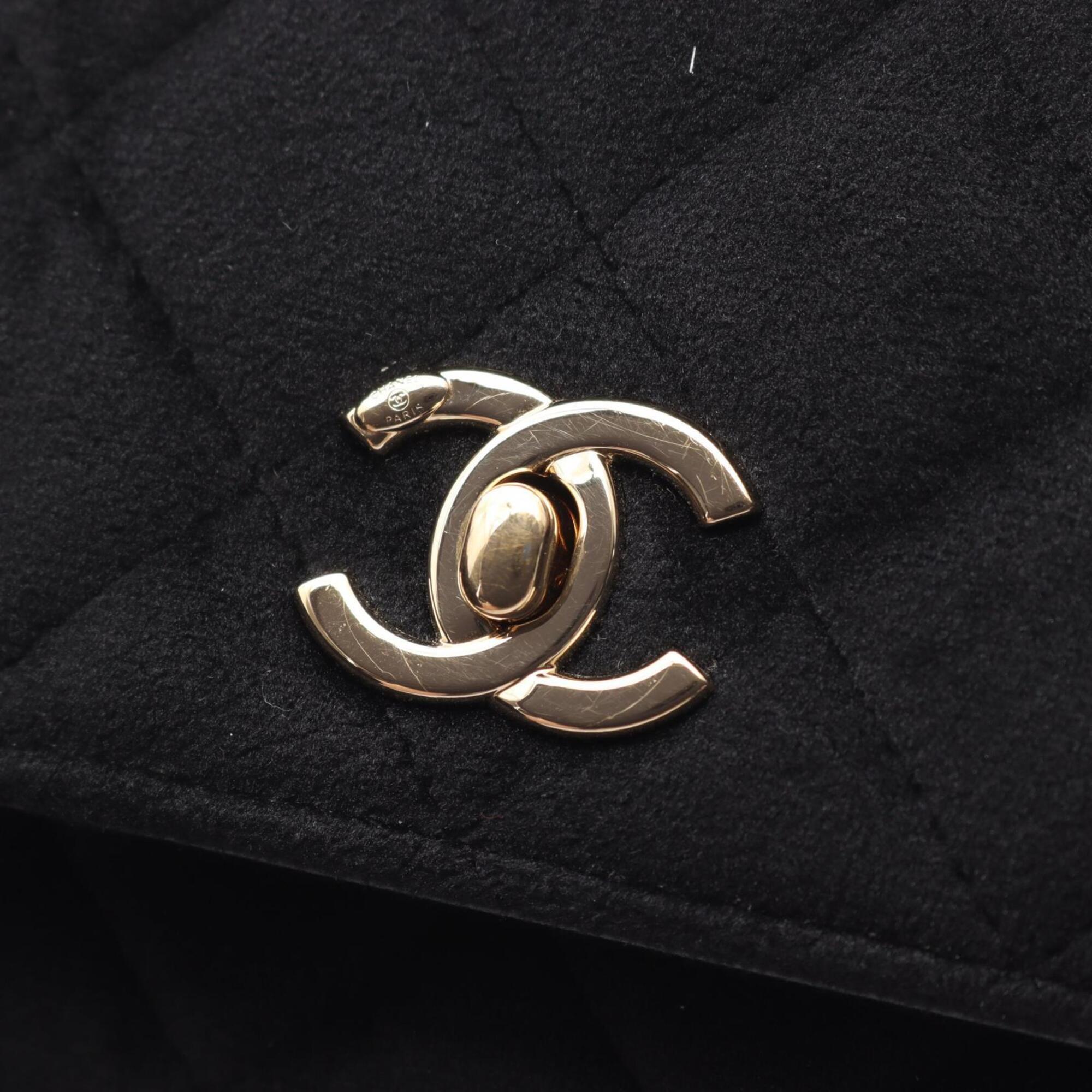 Chanel Black Fabric Handbag Shoulder Bag (Pre-Owned)