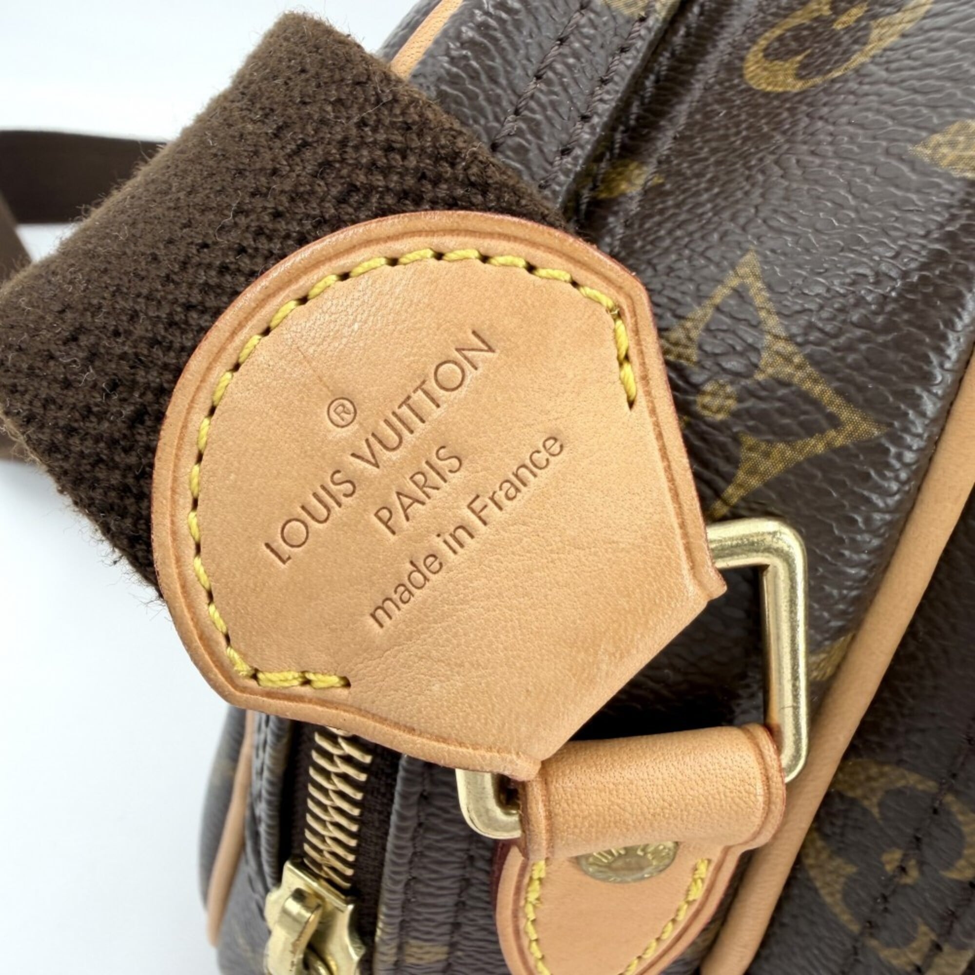 Louis Vuitton Brown Monogram Shoulder Bag (Pre-Owned)
