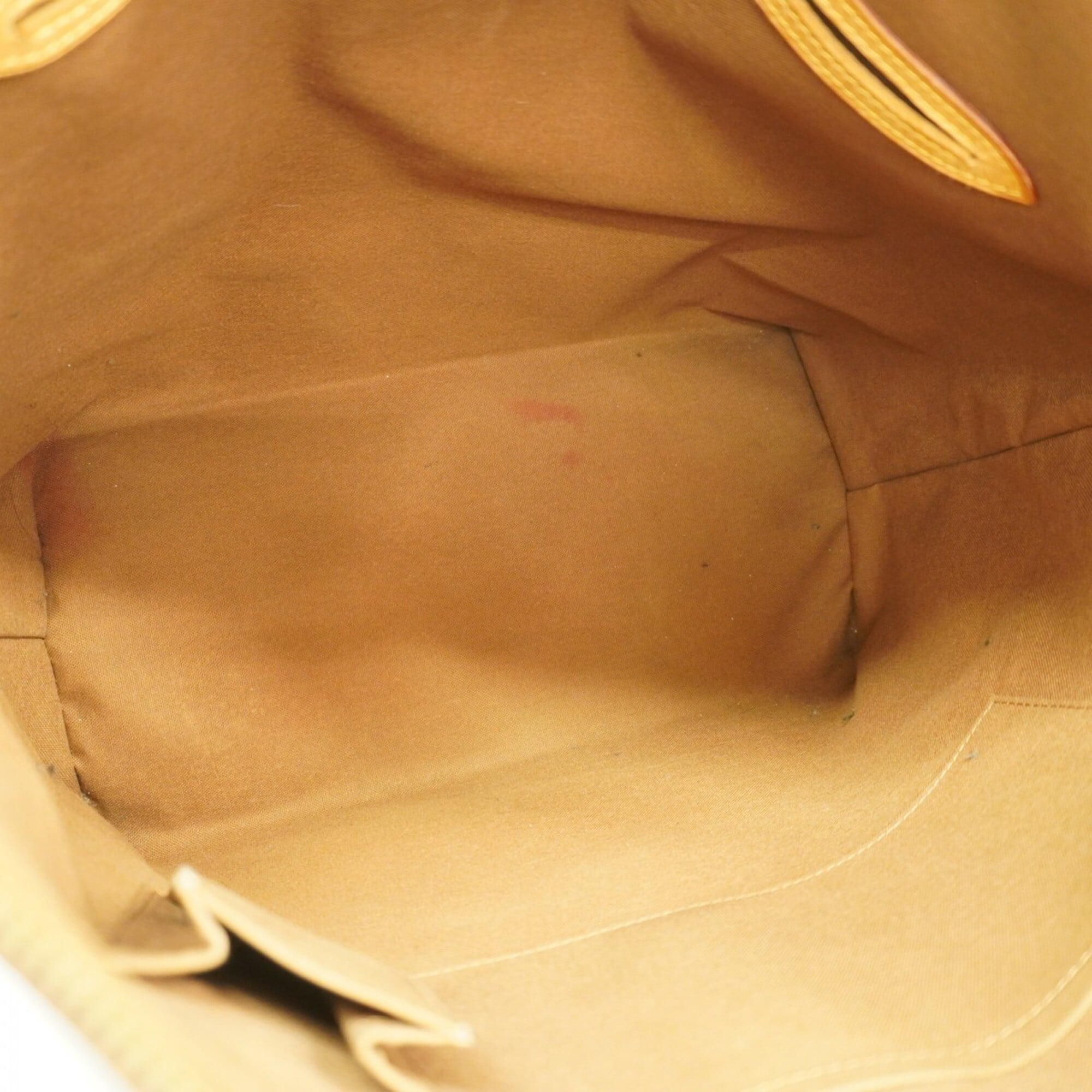 Louis Vuitton Brown Handbag (Pre-Owned)