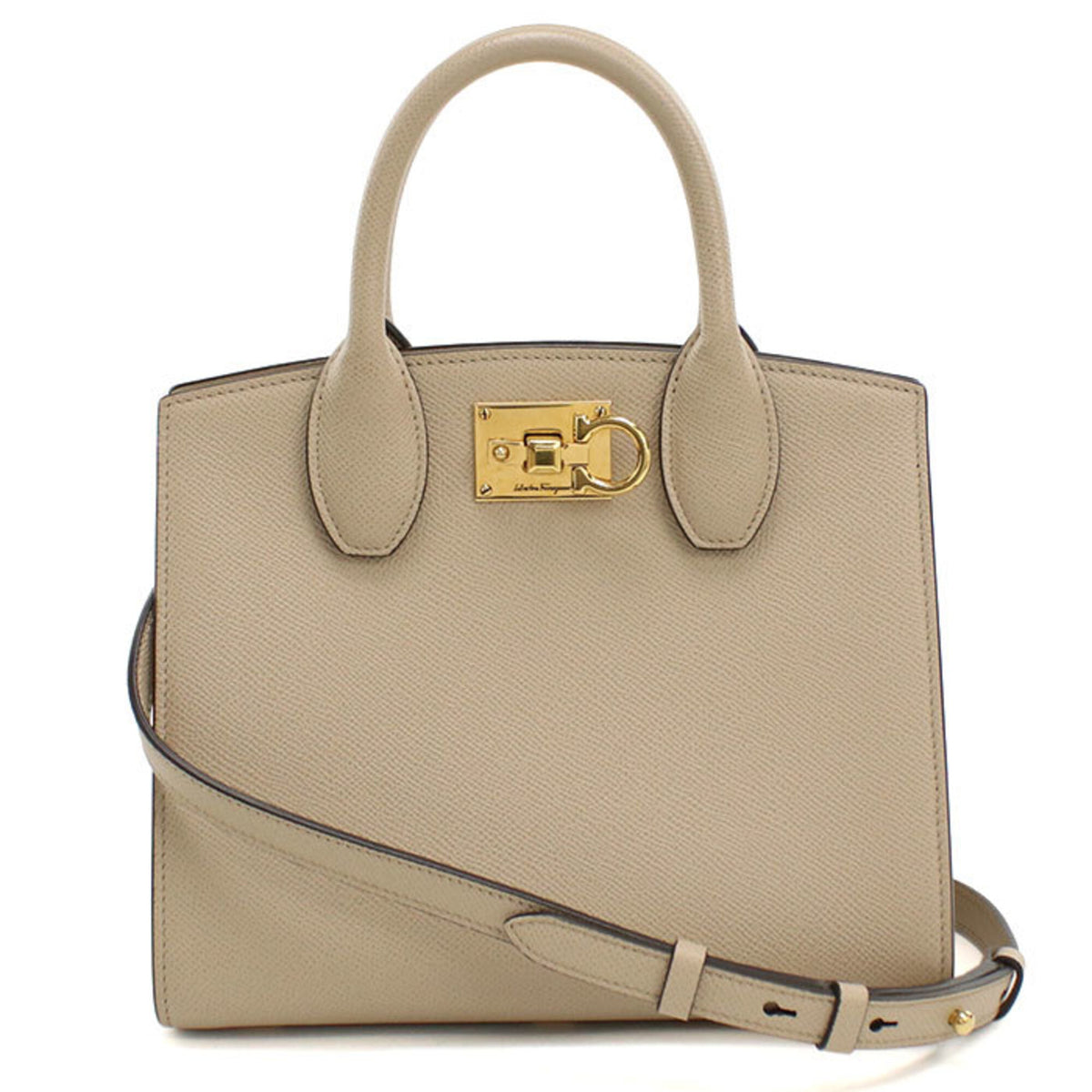 Salvatore Ferragamo Beige Leather Handbag (Pre-Owned)