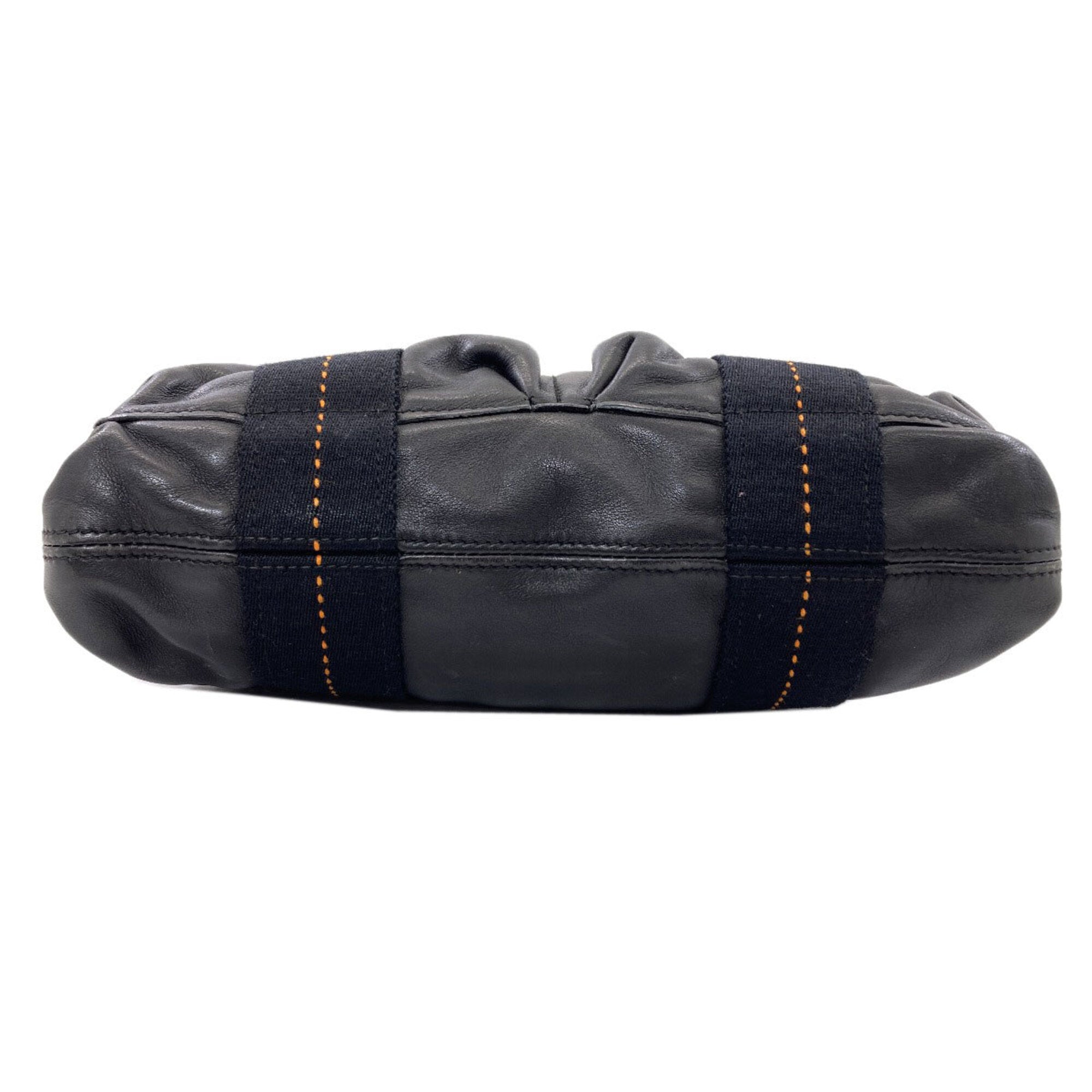 Hermes Black Leather Handbag (Pre-Owned)