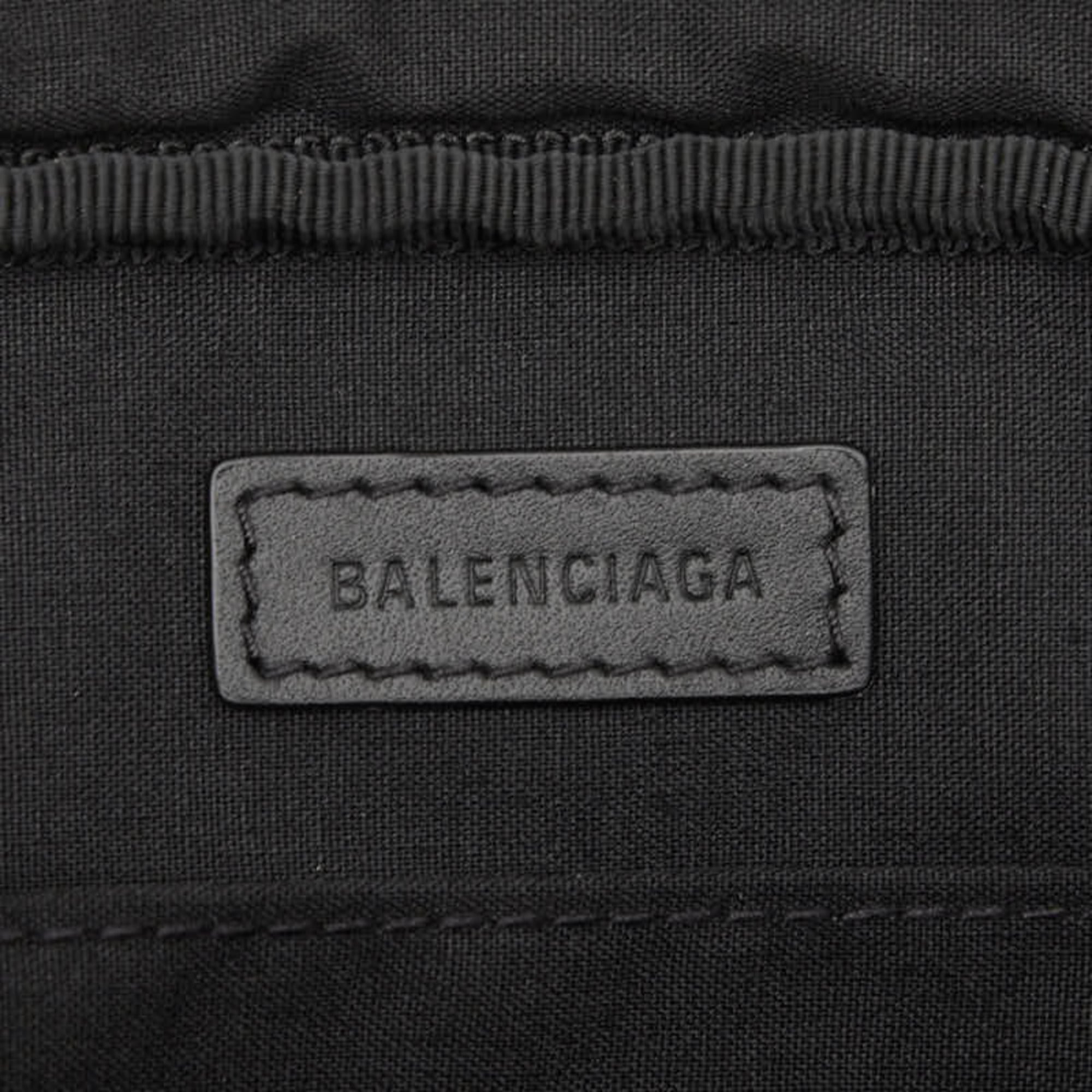 Balenciaga Black Leather Shoulder Bag (Pre-Owned)