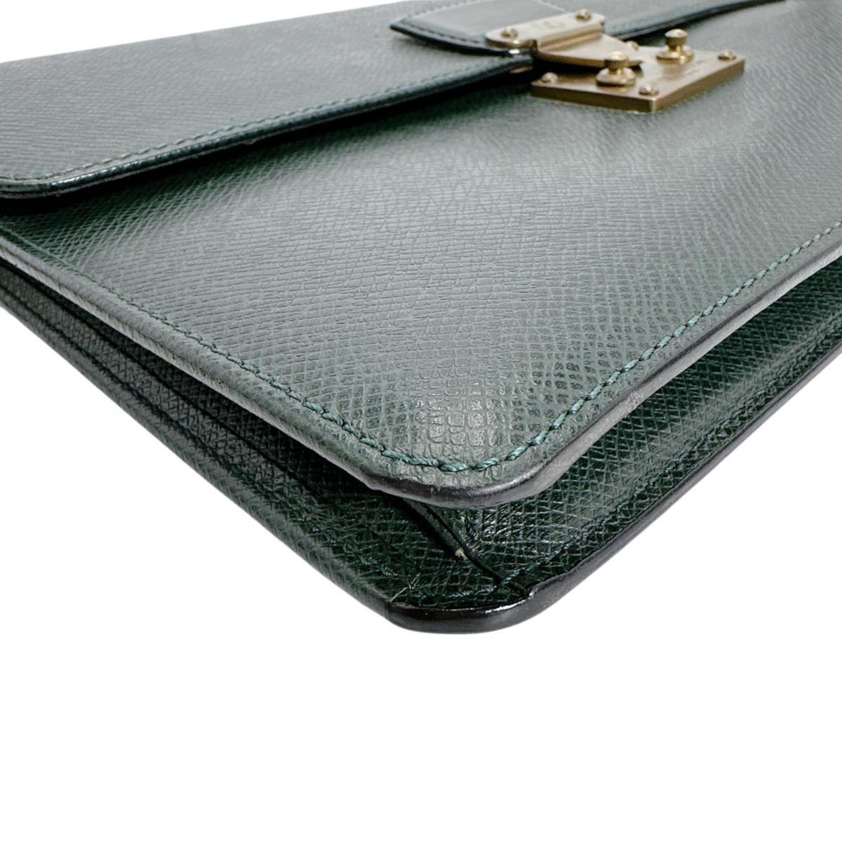 Louis Vuitton Episea Green Taiga Leather Clutch Bag (Pre-Owned)