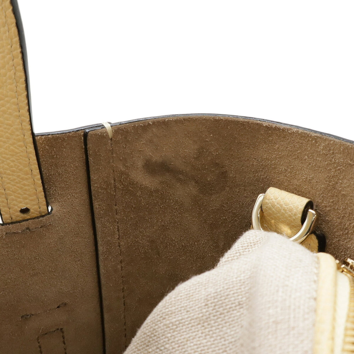 Valextra Cream Leather Pouch Shoulder Bag (Pre-Owned)