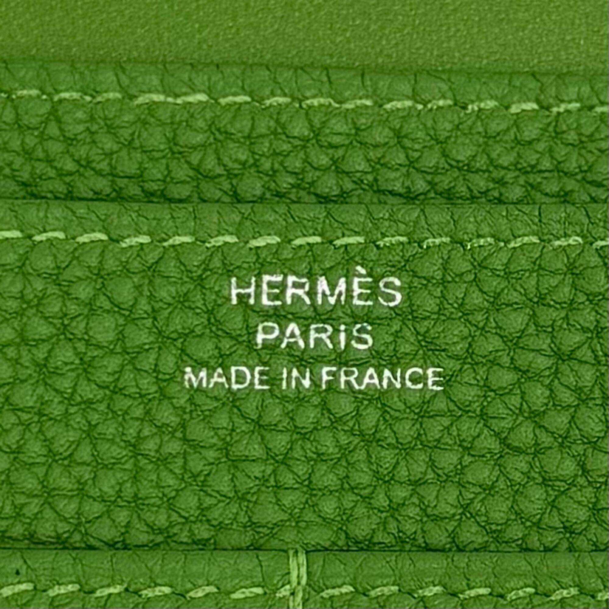 Hermes Bambou Togo Leather Long Wallet (Bi-Fold) (Pre-Owned)