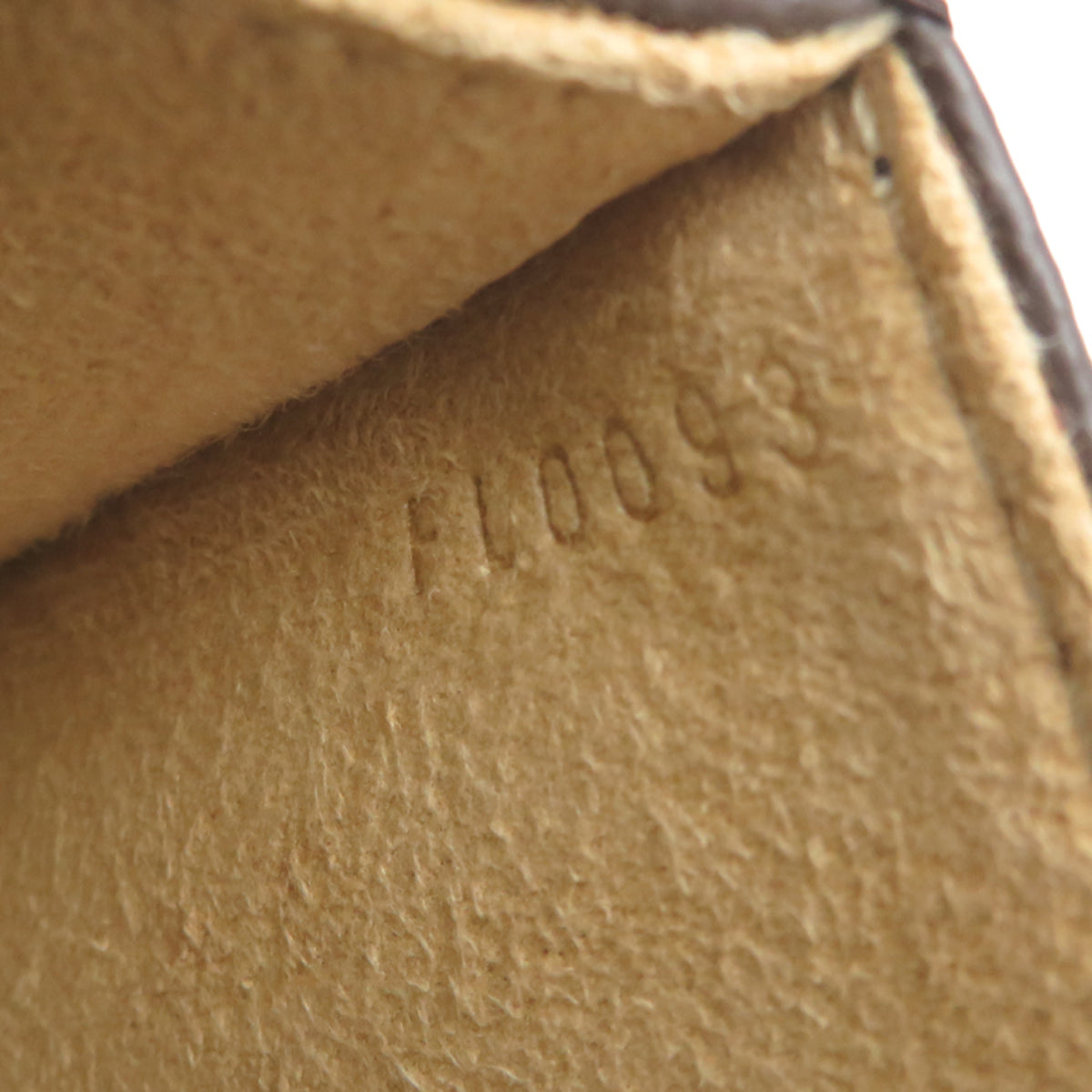 Louis Vuitton Brown Monogram Pochette Shoulder Bag (Pre-Owned)