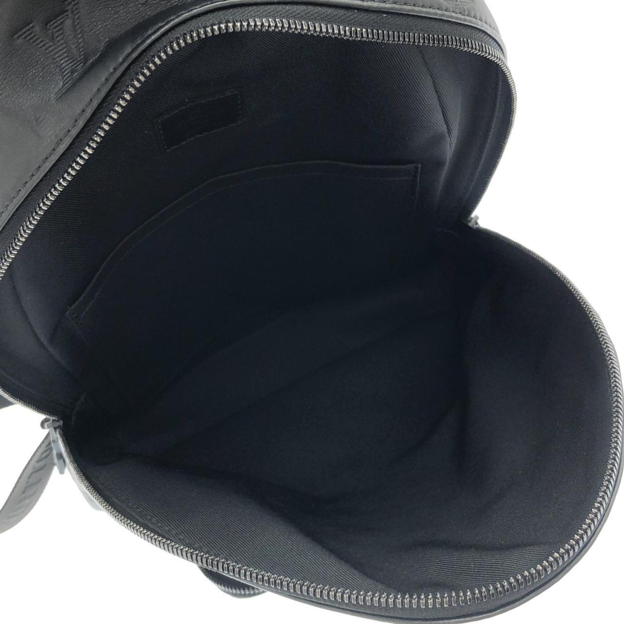 Louis Vuitton Black Leather Shoulder Bag (Pre-Owned)