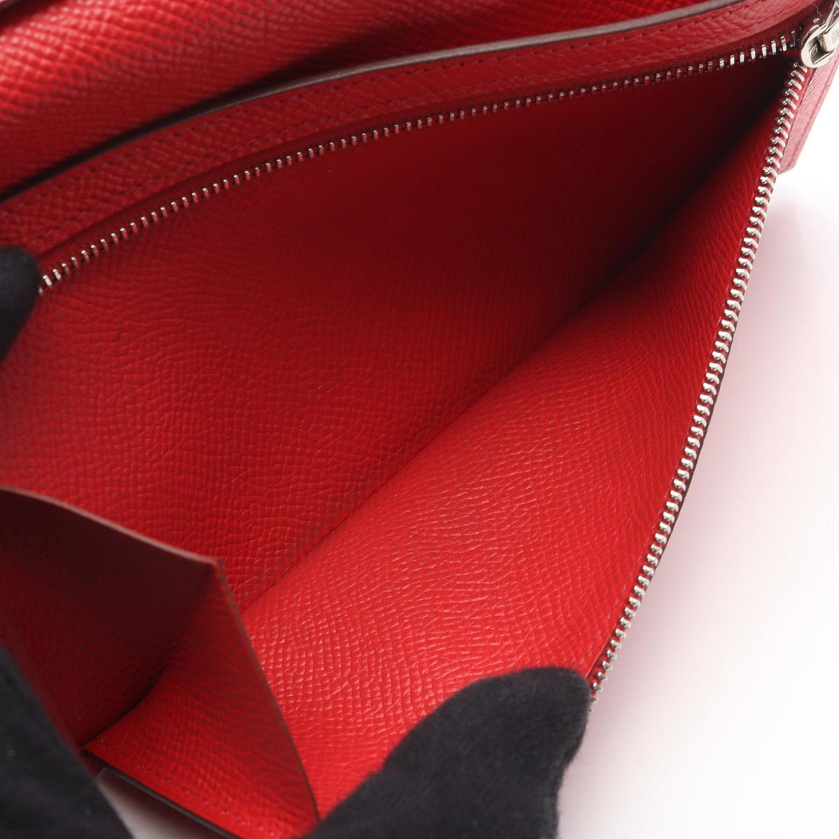 Hermes Red Color Rouge Casaque Leather Long Wallet (Bi-Fold) (Pre-Owned)