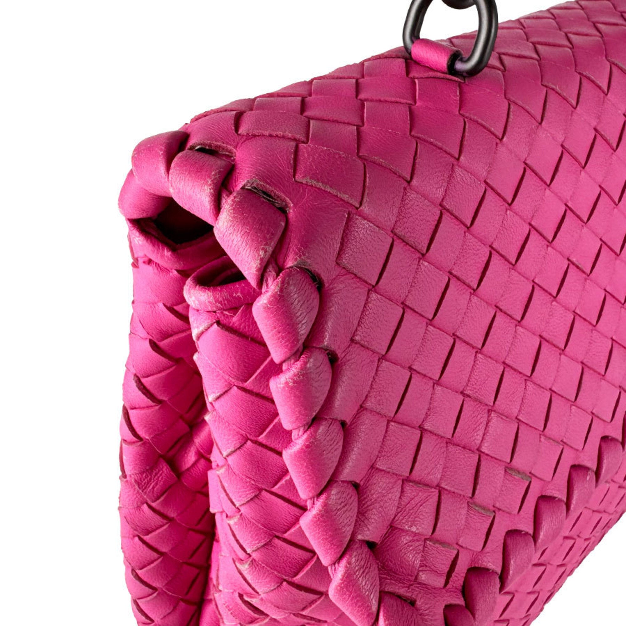 Bottega Veneta Pink Intrecciato Shoulder Bag (Pre-Owned)