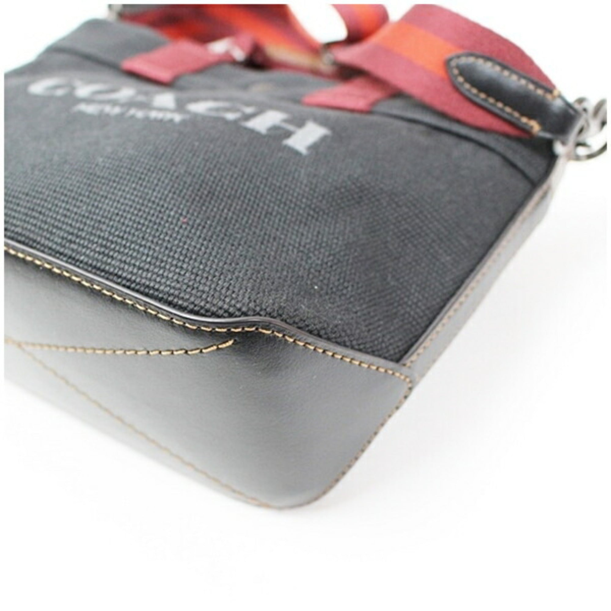 Coach Black Gray Canvas Handbag Shoulder Bag (Pre-Owned)