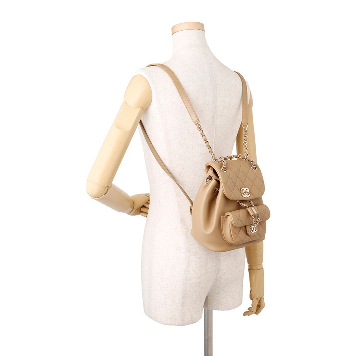 Chanel Matelasse Beige Leather Backpack (Pre-Owned)